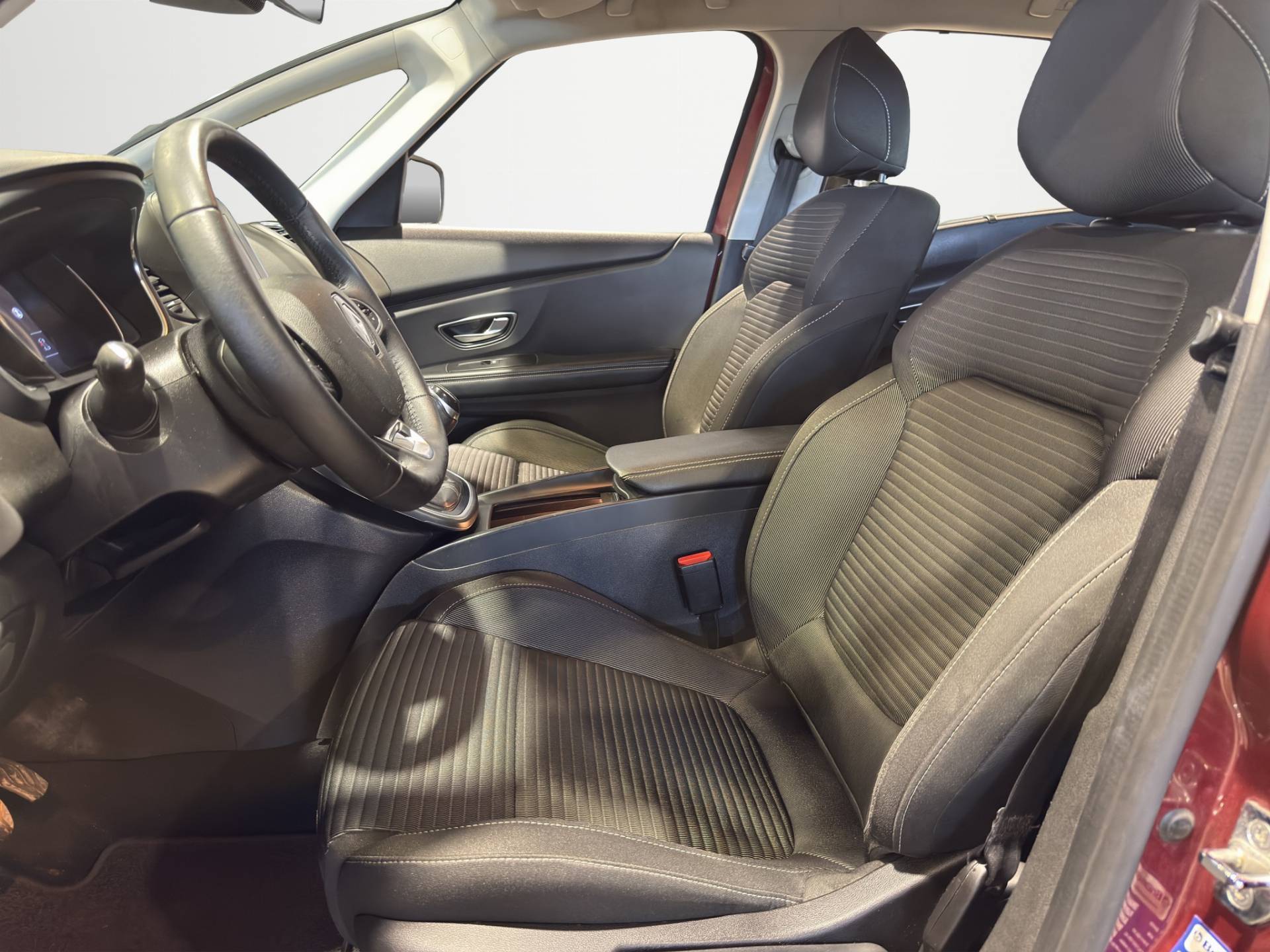 RENAULT Scenic Scenic 1.5 dci energy Business 110cv usata in pronta consegna - Brandini