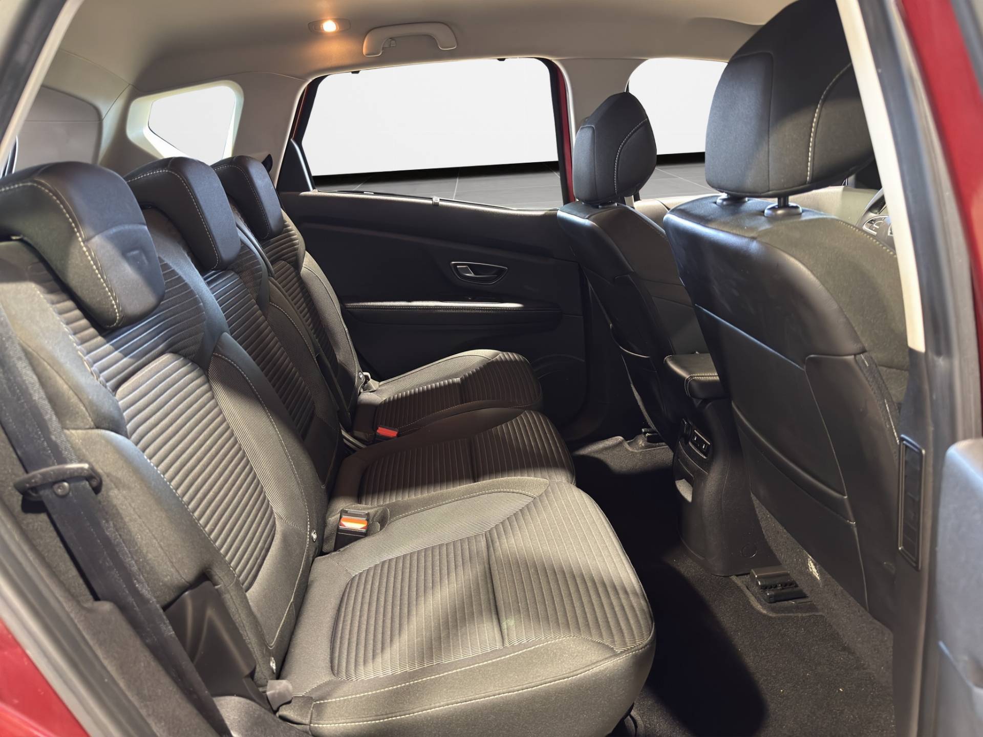 RENAULT Scenic Scenic 1.5 dci energy Business 110cv usata in pronta consegna - Brandini