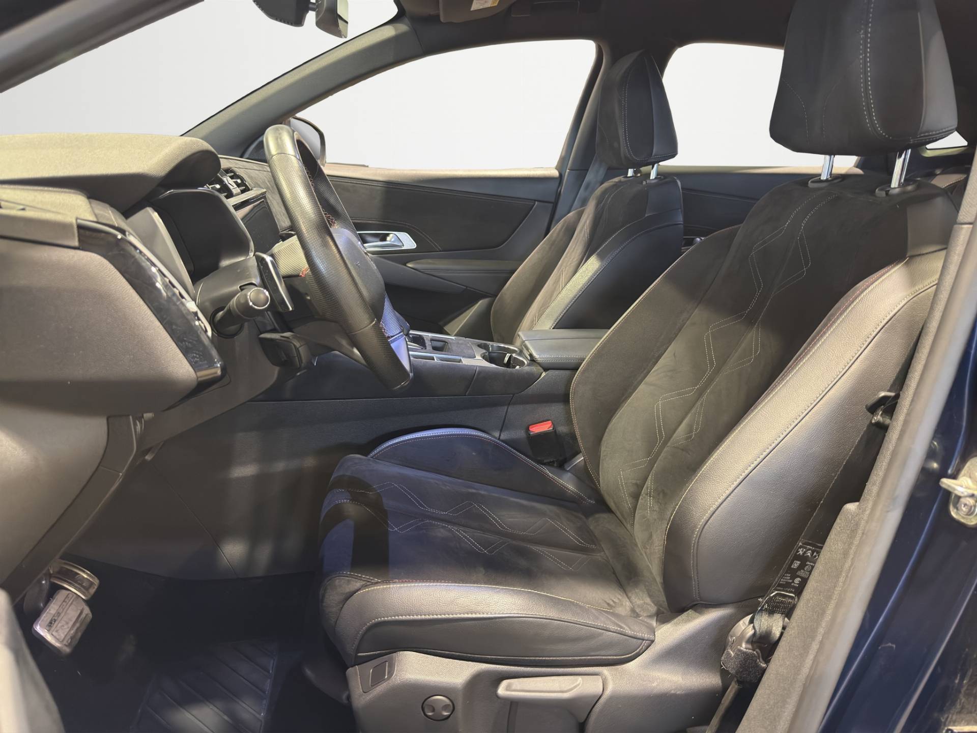 DS DS 7 DS7 1.5 bluehdi Performance Line 130cv auto usata in pronta consegna - Brandini