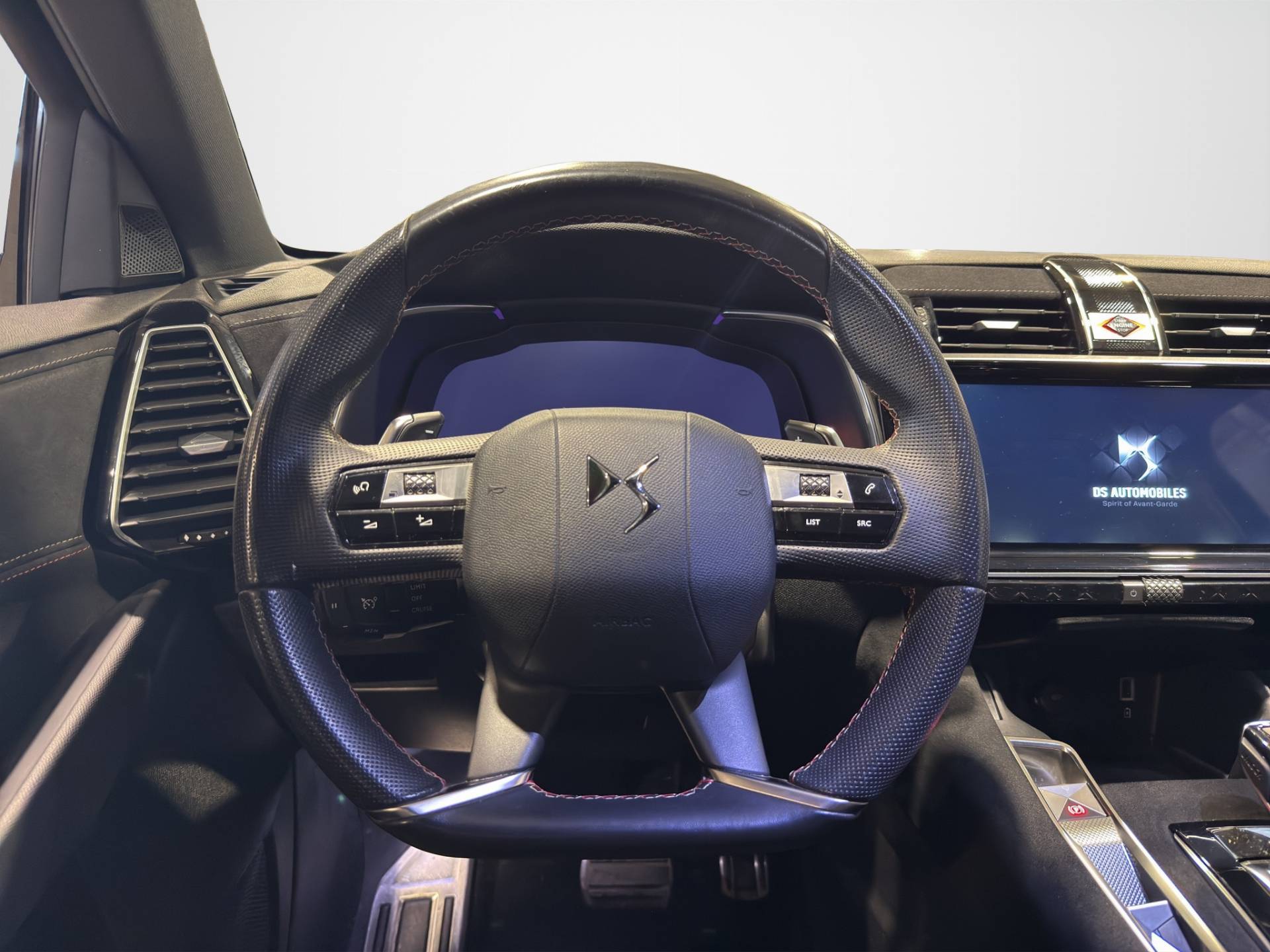 DS DS 7 DS7 1.5 bluehdi Performance Line 130cv auto usata in pronta consegna - Brandini