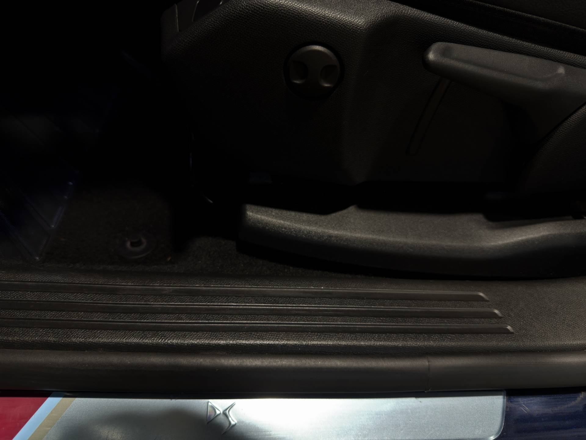 DS DS 7 DS7 1.5 bluehdi Performance Line 130cv auto usata in pronta consegna - Brandini