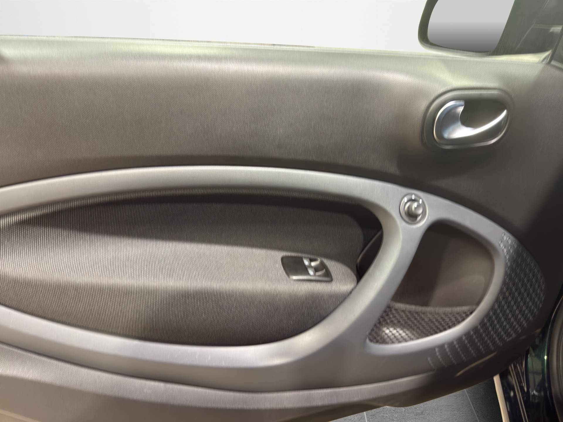 Auto Venduta - SMART Fortwo Fortwo eq British Green 22kW usata in pronta consegna - Brandini