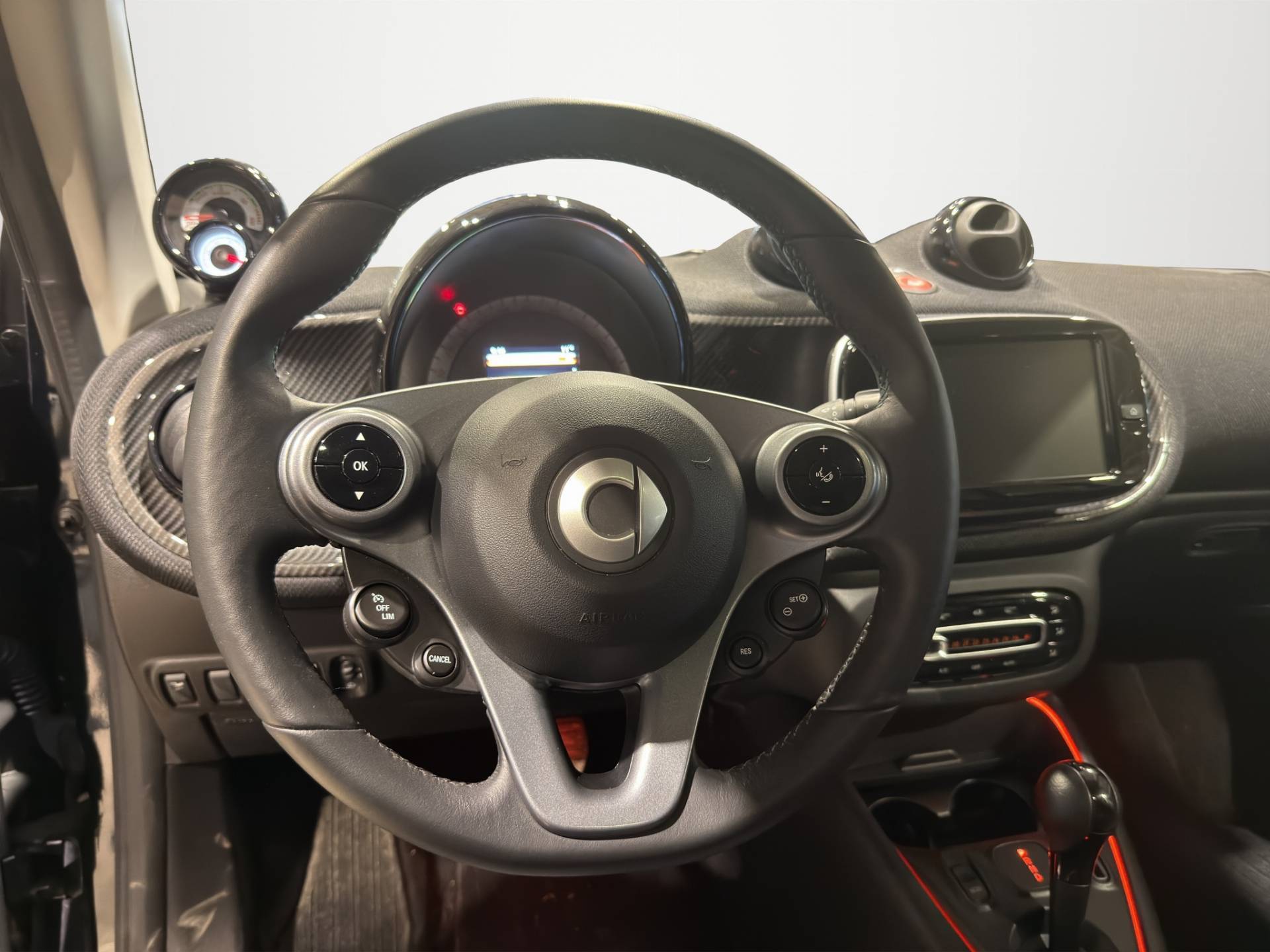 Auto Venduta - SMART Fortwo Fortwo eq British Green 22kW usata in pronta consegna - Brandini