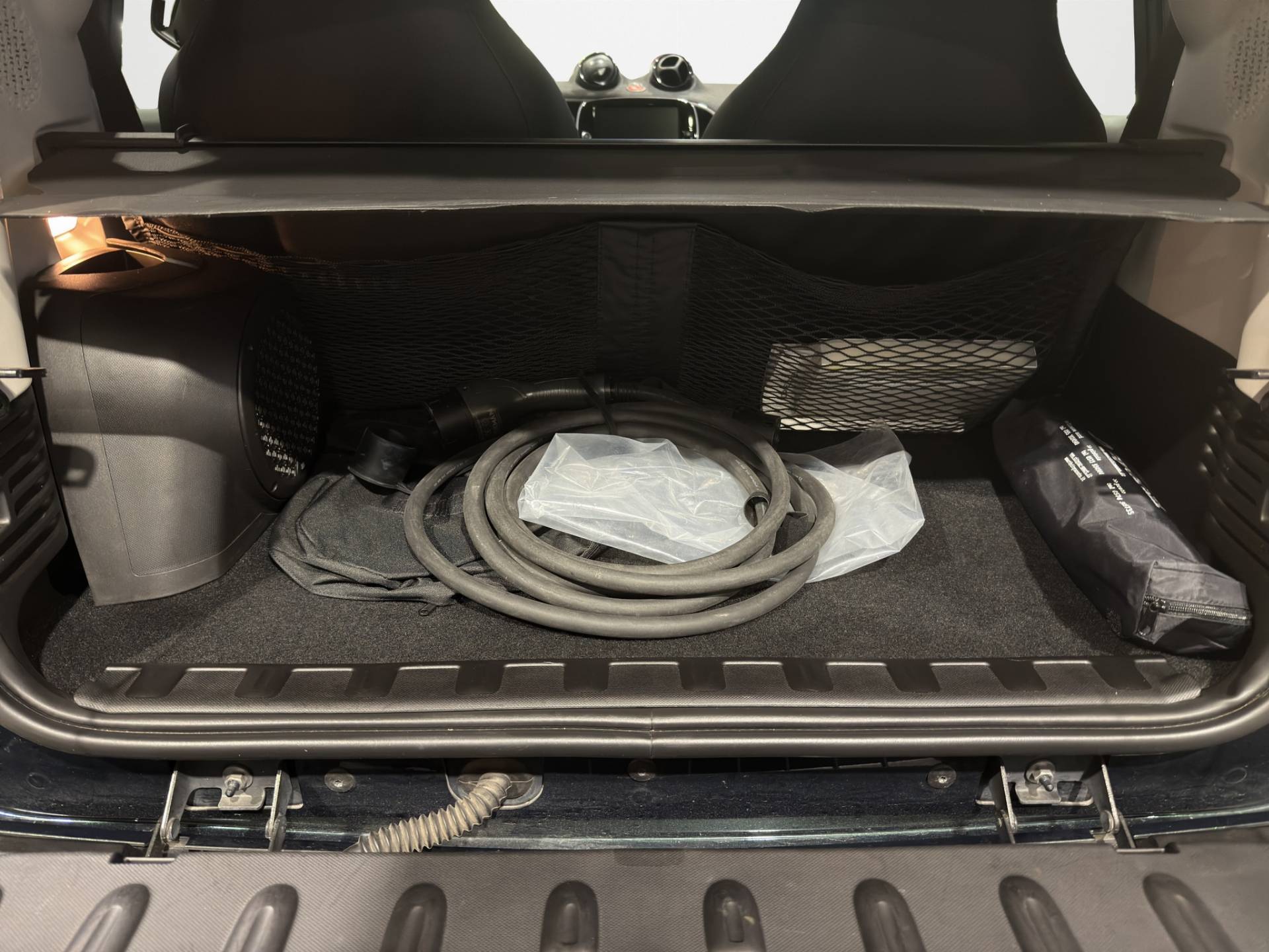 Auto Venduta - SMART Fortwo Fortwo eq British Green 22kW usata in pronta consegna - Brandini