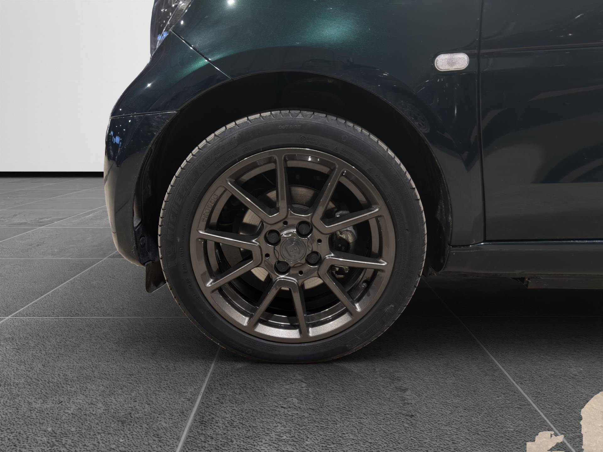 Auto Venduta - SMART Fortwo Fortwo eq British Green 22kW usata in pronta consegna - Brandini