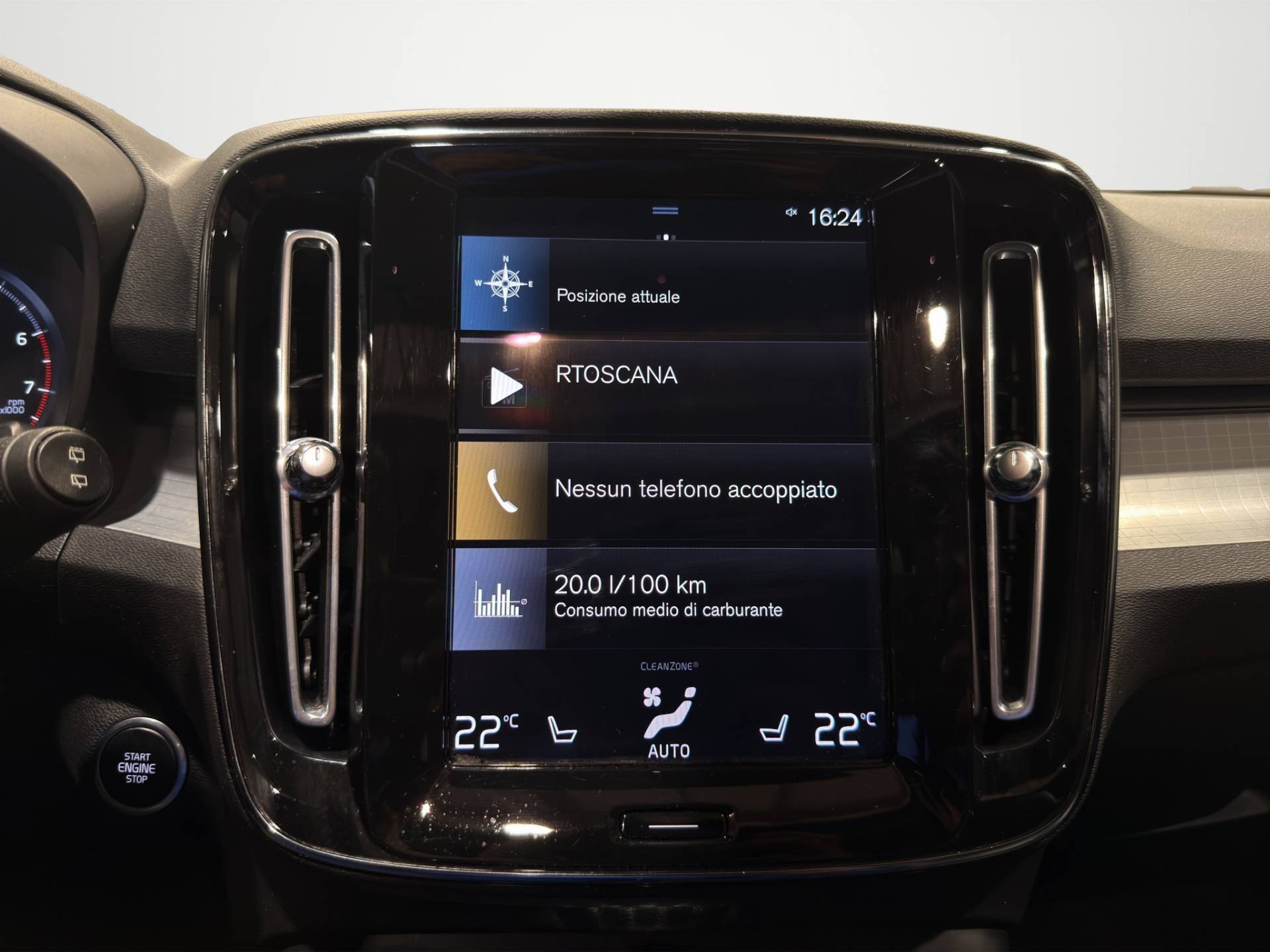 Auto Venduta - VOLVO XC40 XC40 1.5 T3 Momentum Pro 163cv auto my21 usata in pronta consegna - Brandini