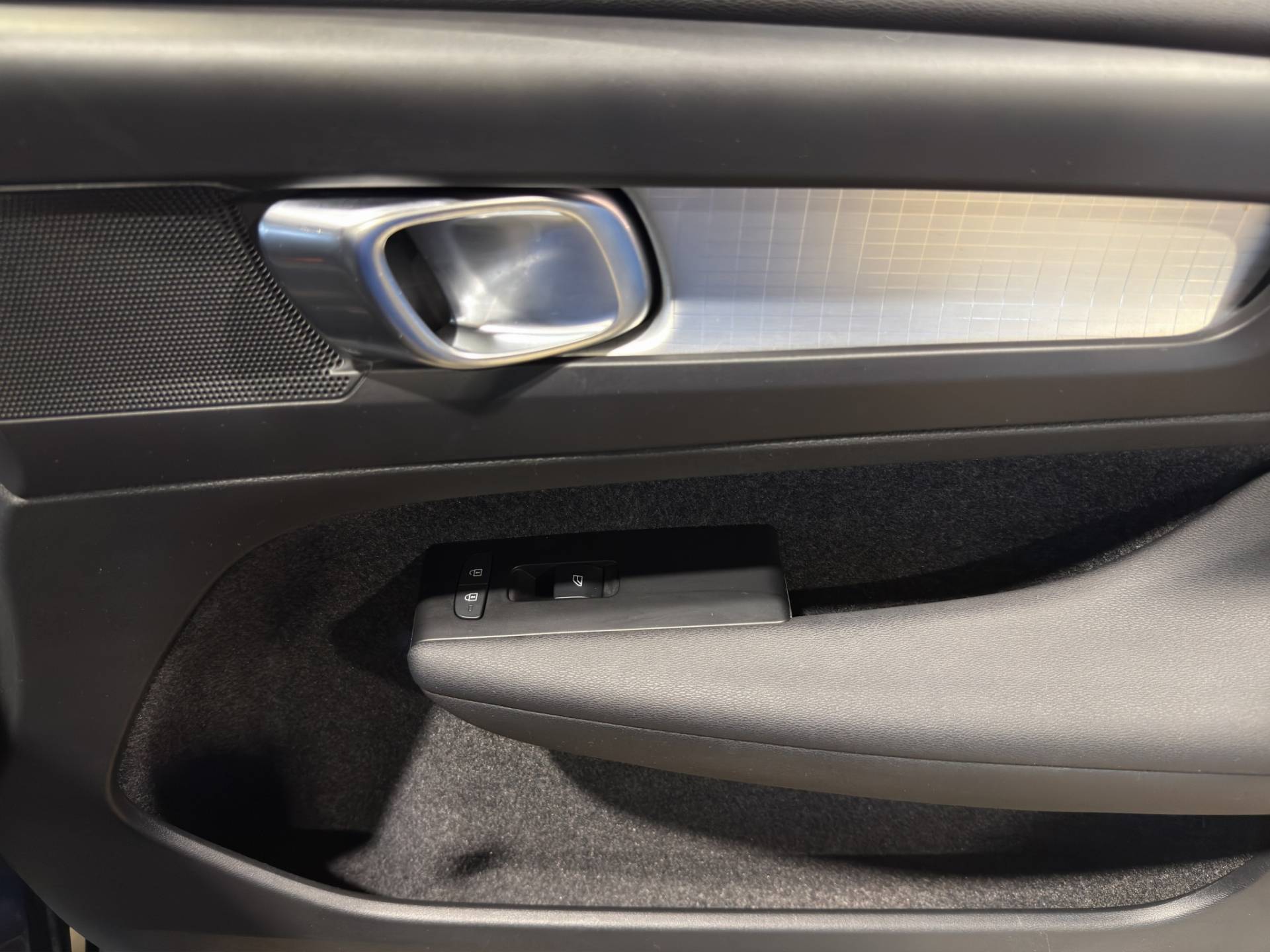 Auto Venduta - VOLVO XC40 XC40 1.5 T3 Momentum Pro 163cv auto my21 usata in pronta consegna - Brandini