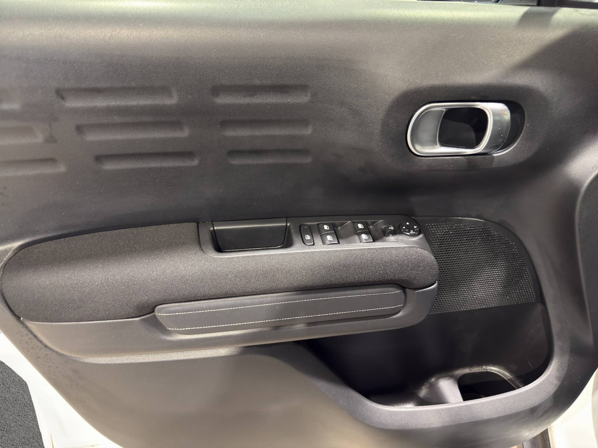 CITROEN C3 Aircross C3 Aircross 1.5 bluehdi Shine s&s 120cv eat6 usata in pronta consegna - Brandini