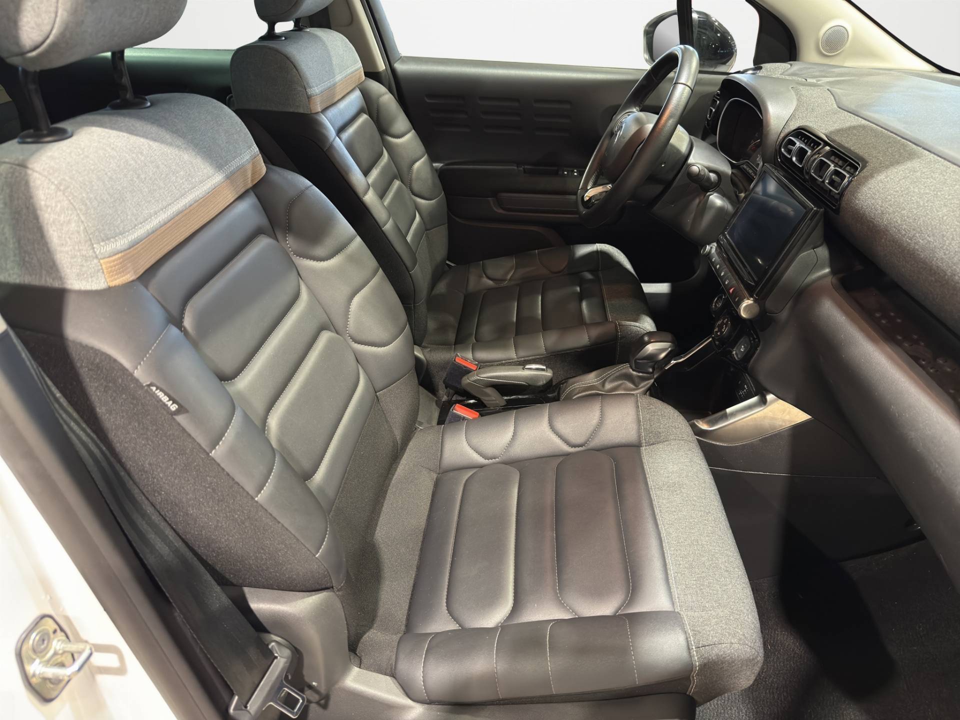 CITROEN C3 Aircross C3 Aircross 1.5 bluehdi Shine s&s 120cv eat6 usata in pronta consegna - Brandini