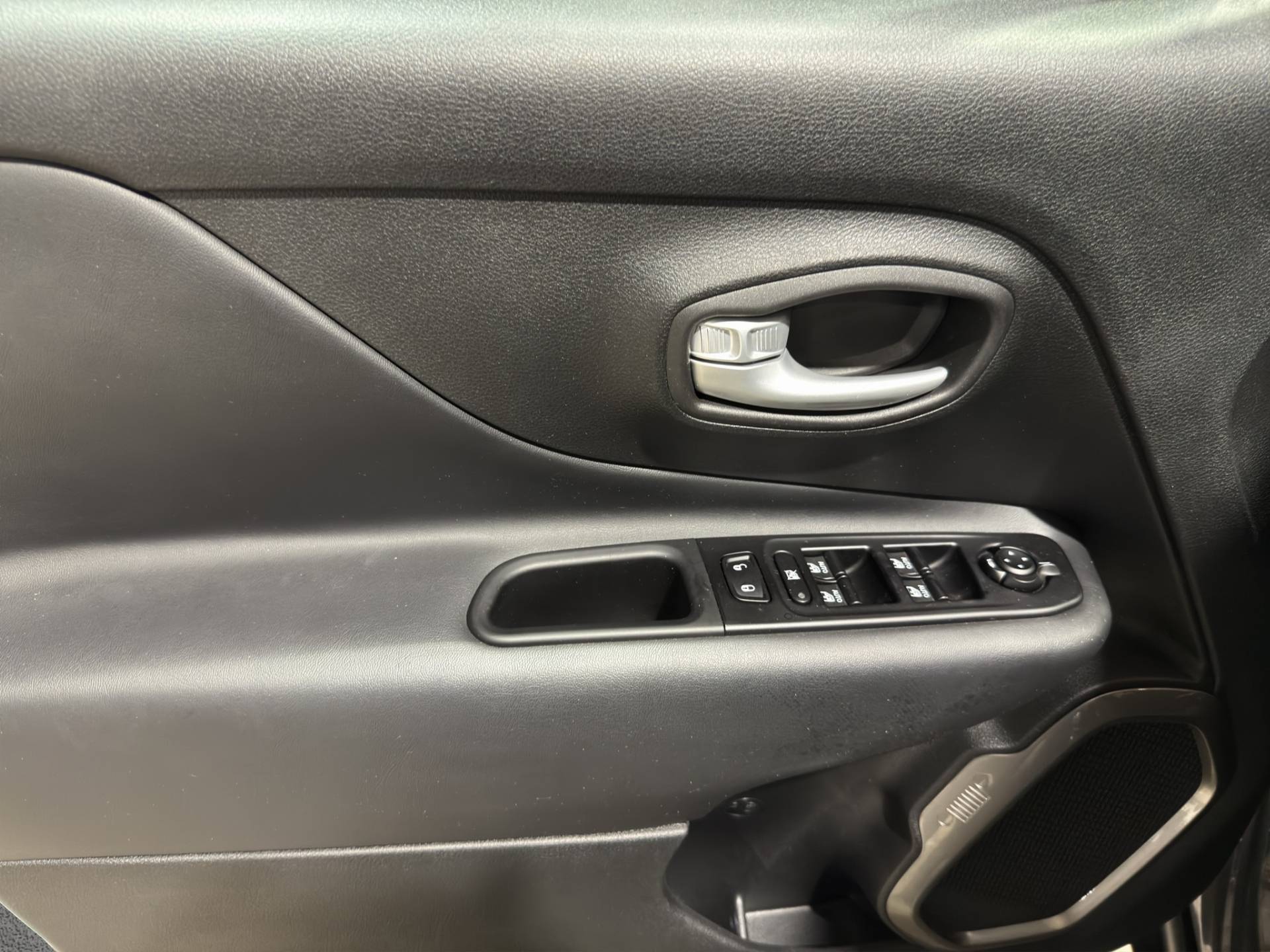 Auto Venduta - JEEP Renegade Renegade 1.5 turbo t4 mhev Summit 2wd dct usata in pronta consegna - Brandini