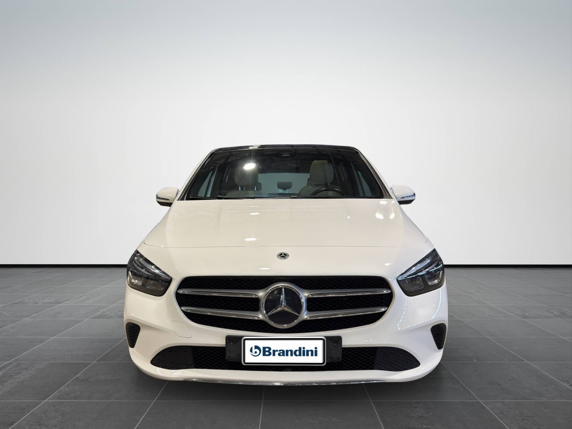 MERCEDES Classe B B 180 d Premium auto usata in pronta consegna - Brandini