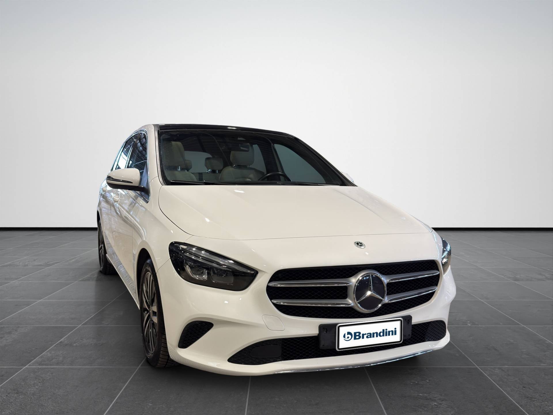 MERCEDES Classe B B 180 d Premium auto usata in pronta consegna - Brandini