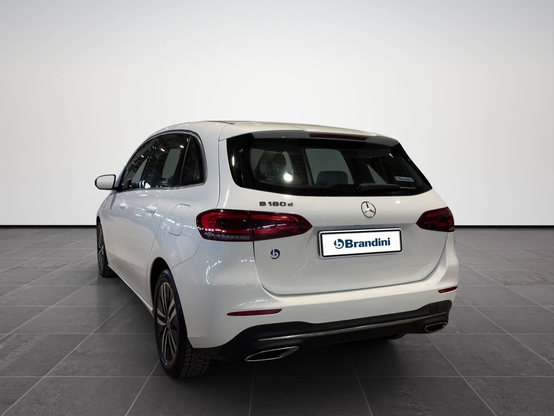 MERCEDES Classe B B 180 d Premium auto usata in pronta consegna - Brandini