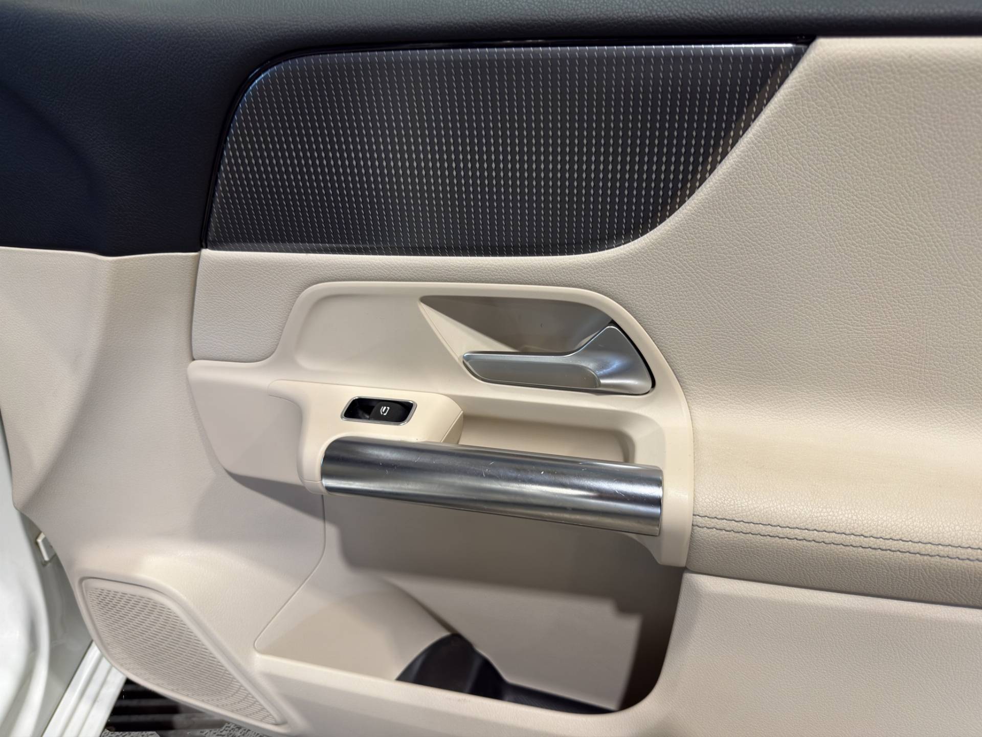 MERCEDES Classe B B 180 d Premium auto usata in pronta consegna - Brandini