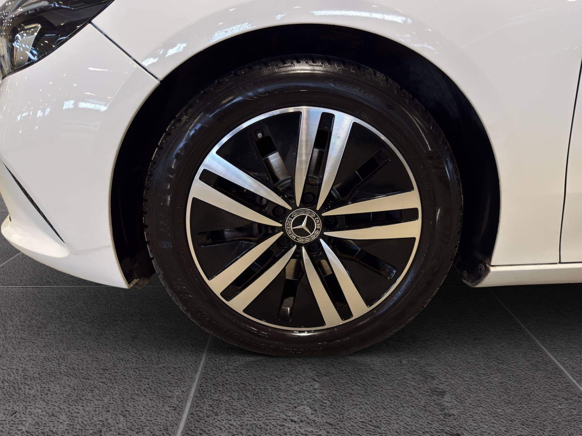 MERCEDES Classe B B 180 d Premium auto usata in pronta consegna - Brandini