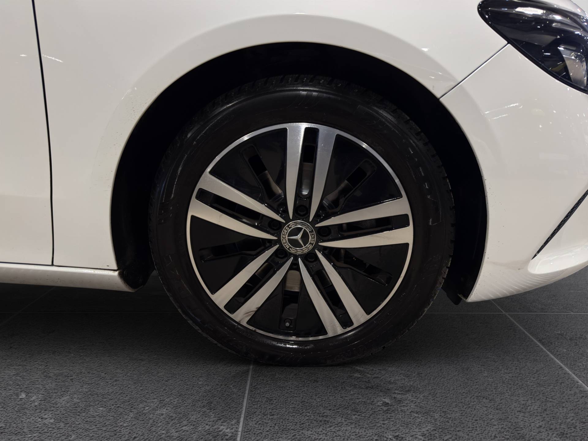 MERCEDES Classe B B 180 d Premium auto usata in pronta consegna - Brandini