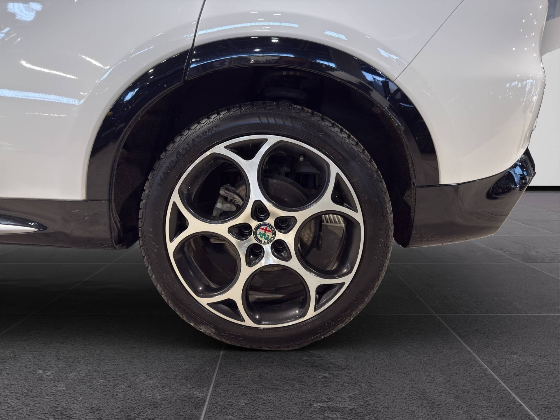 ALFA ROMEO Tonale Tonale 1.5 hybrid Ti 160cv tct7 usata in pronta consegna - Brandini