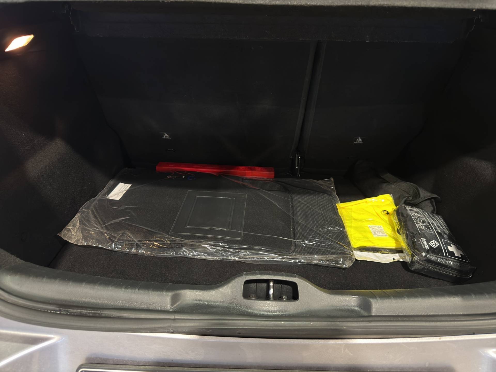 Auto Venduta - CITROEN C4 Cactus C4 Cactus 1.5 bluehdi Shine s&s 120cv eat6 usata in pronta consegna - Brandini