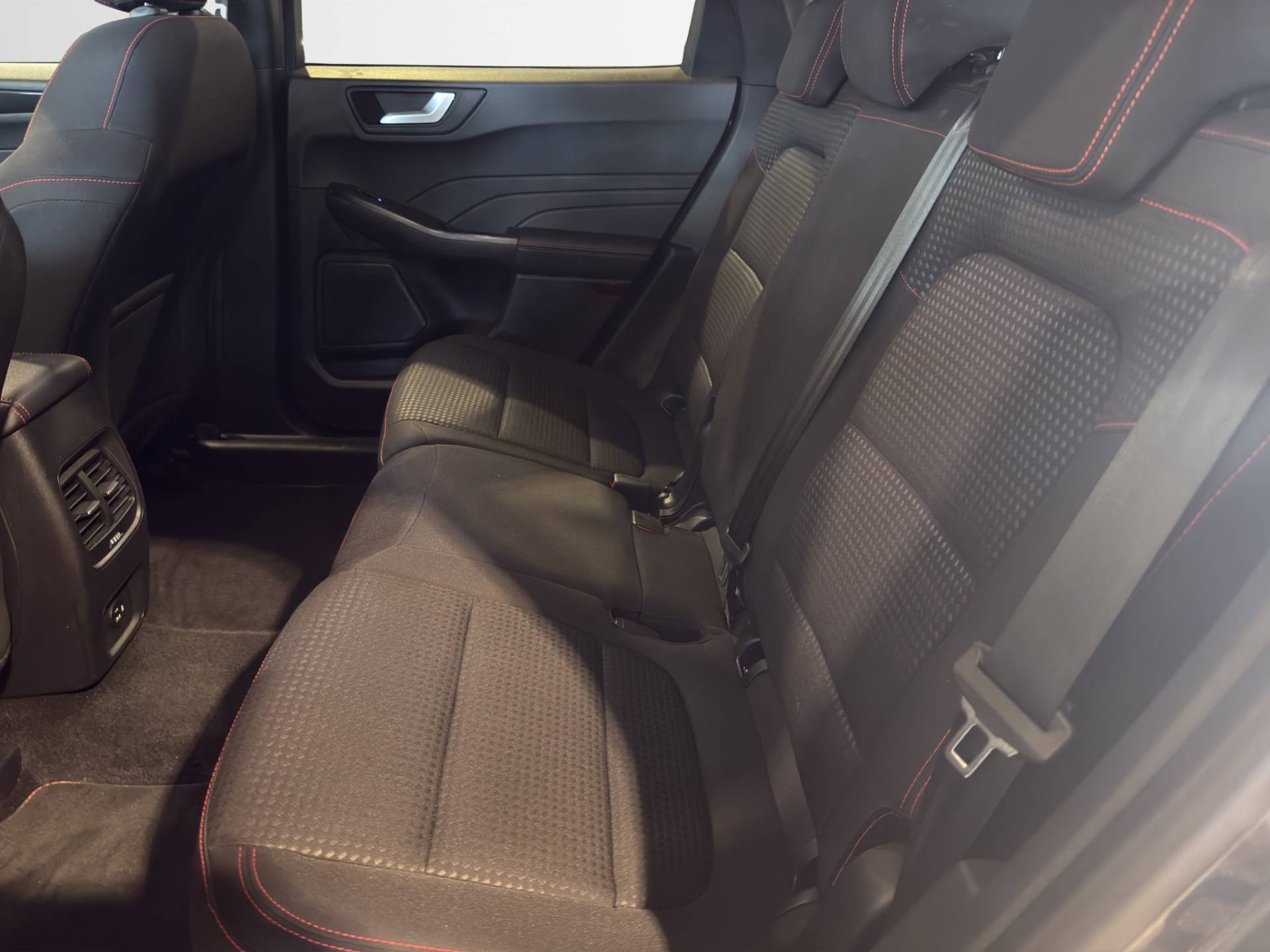 FORD Kuga Kuga 2.5 full hybrid ST-line X 2wd 190cv e-shifter usata in pronta consegna - Brandini