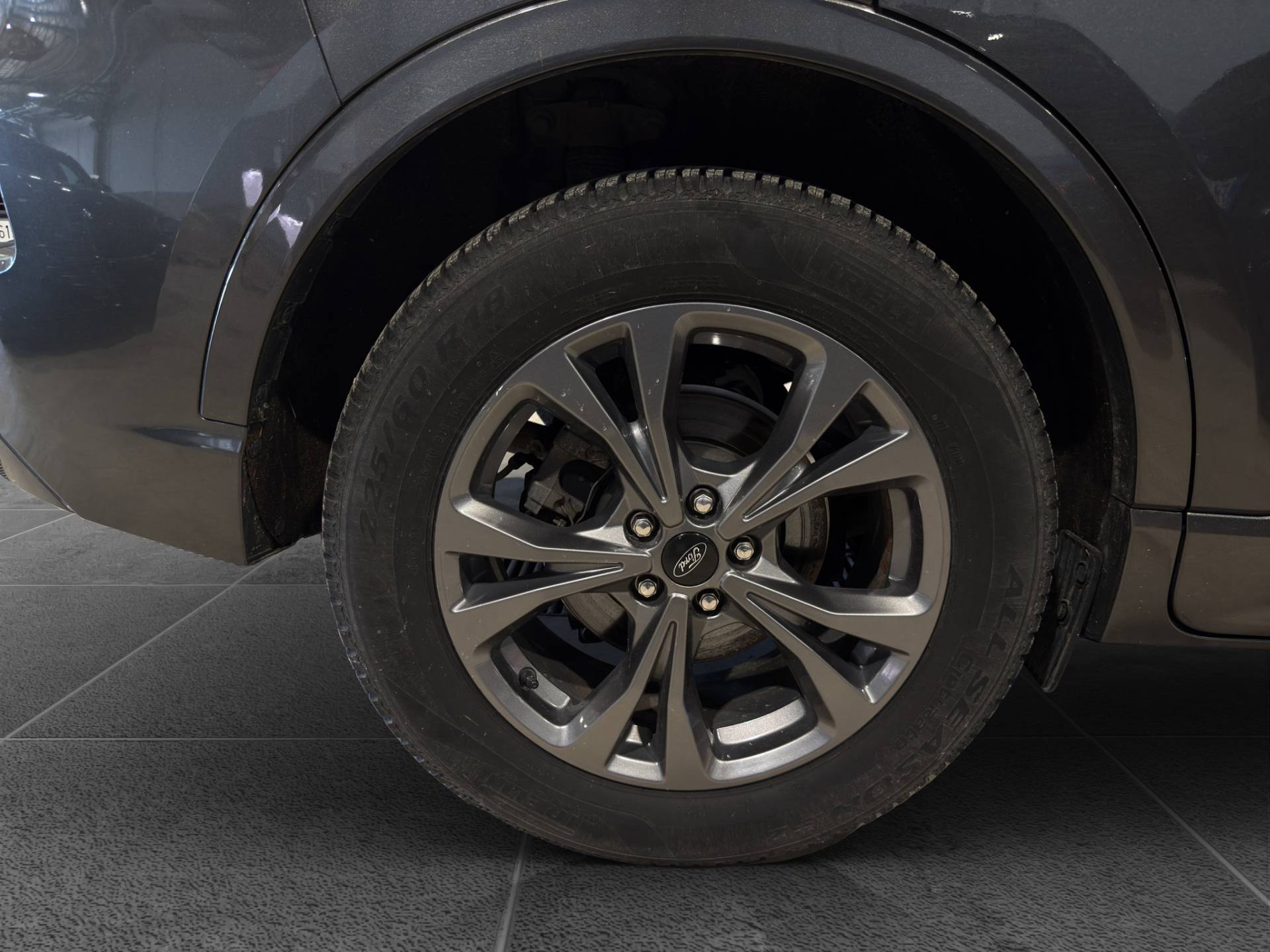 FORD Kuga Kuga 2.5 full hybrid ST-line X 2wd 190cv e-shifter usata in pronta consegna - Brandini