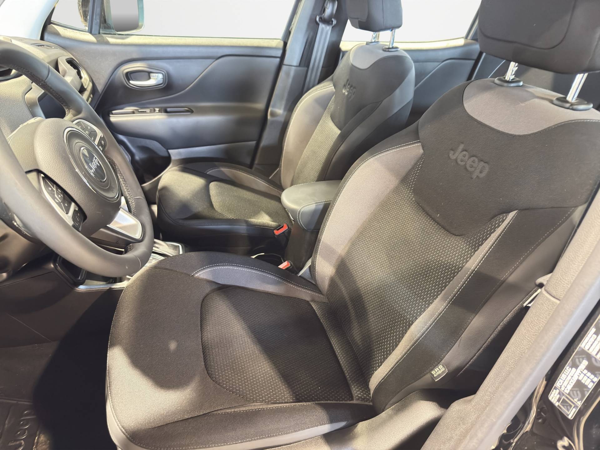 Auto Venduta - JEEP Renegade Renegade 1.5 turbo t4 mhev Limited 2wd 130cv dct usata in pronta consegna - Brandini