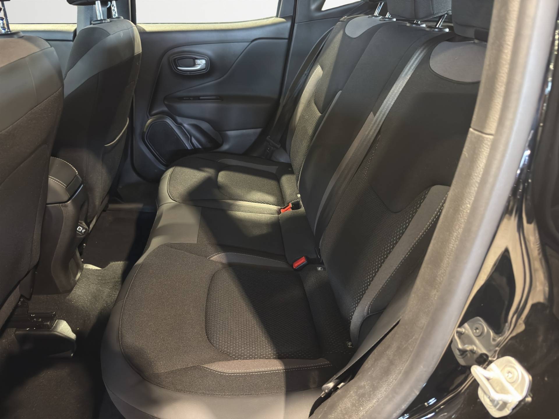Auto Venduta - JEEP Renegade Renegade 1.5 turbo t4 mhev Limited 2wd 130cv dct usata in pronta consegna - Brandini