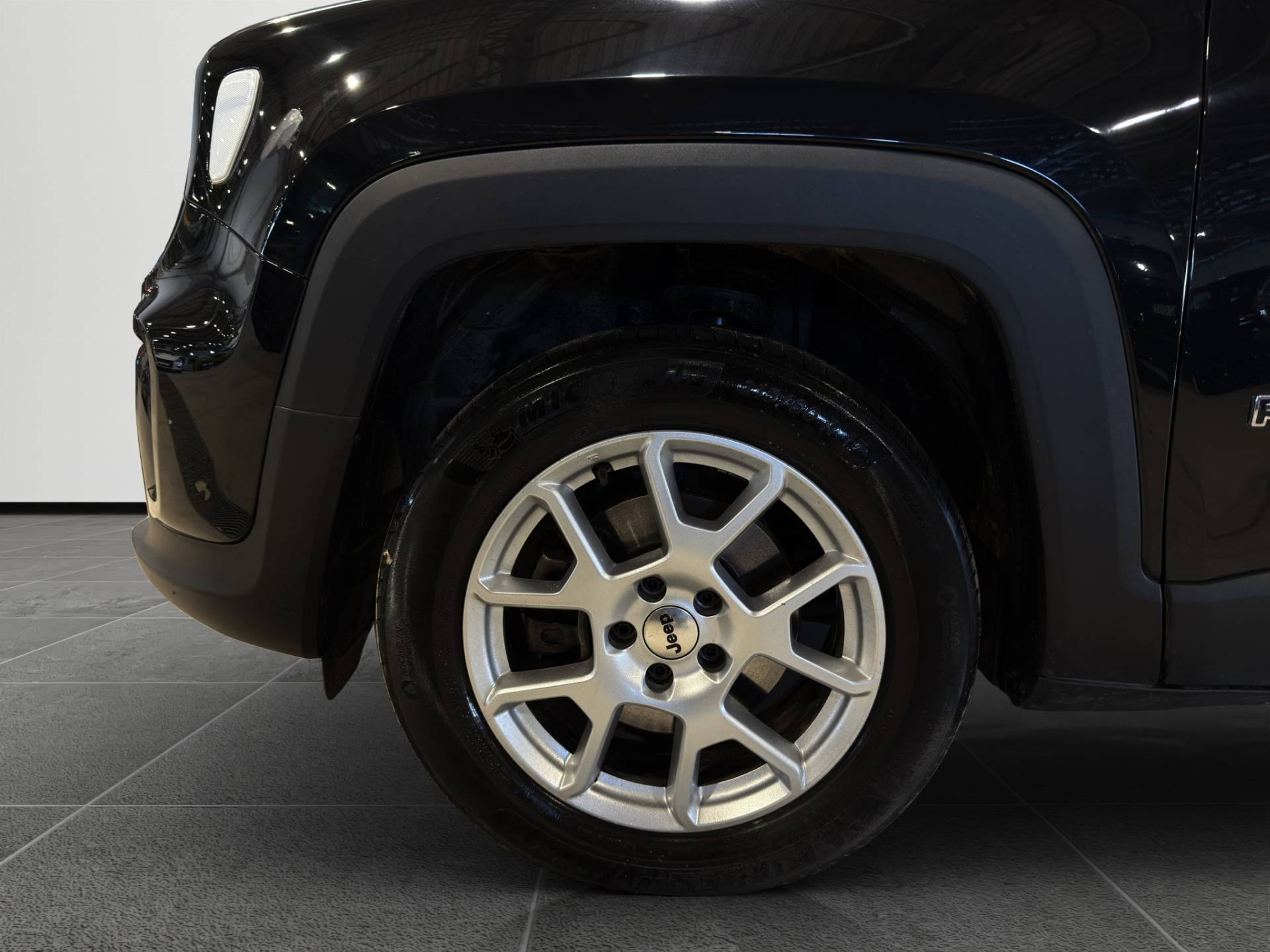 Auto Venduta - JEEP Renegade Renegade 1.5 turbo t4 mhev Limited 2wd 130cv dct usata in pronta consegna - Brandini