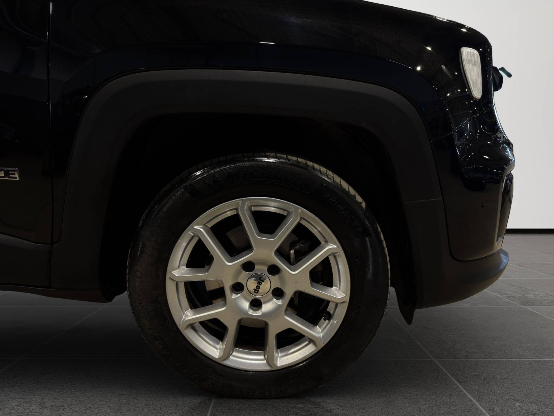 Auto Venduta - JEEP Renegade Renegade 1.5 turbo t4 mhev Limited 2wd 130cv dct usata in pronta consegna - Brandini