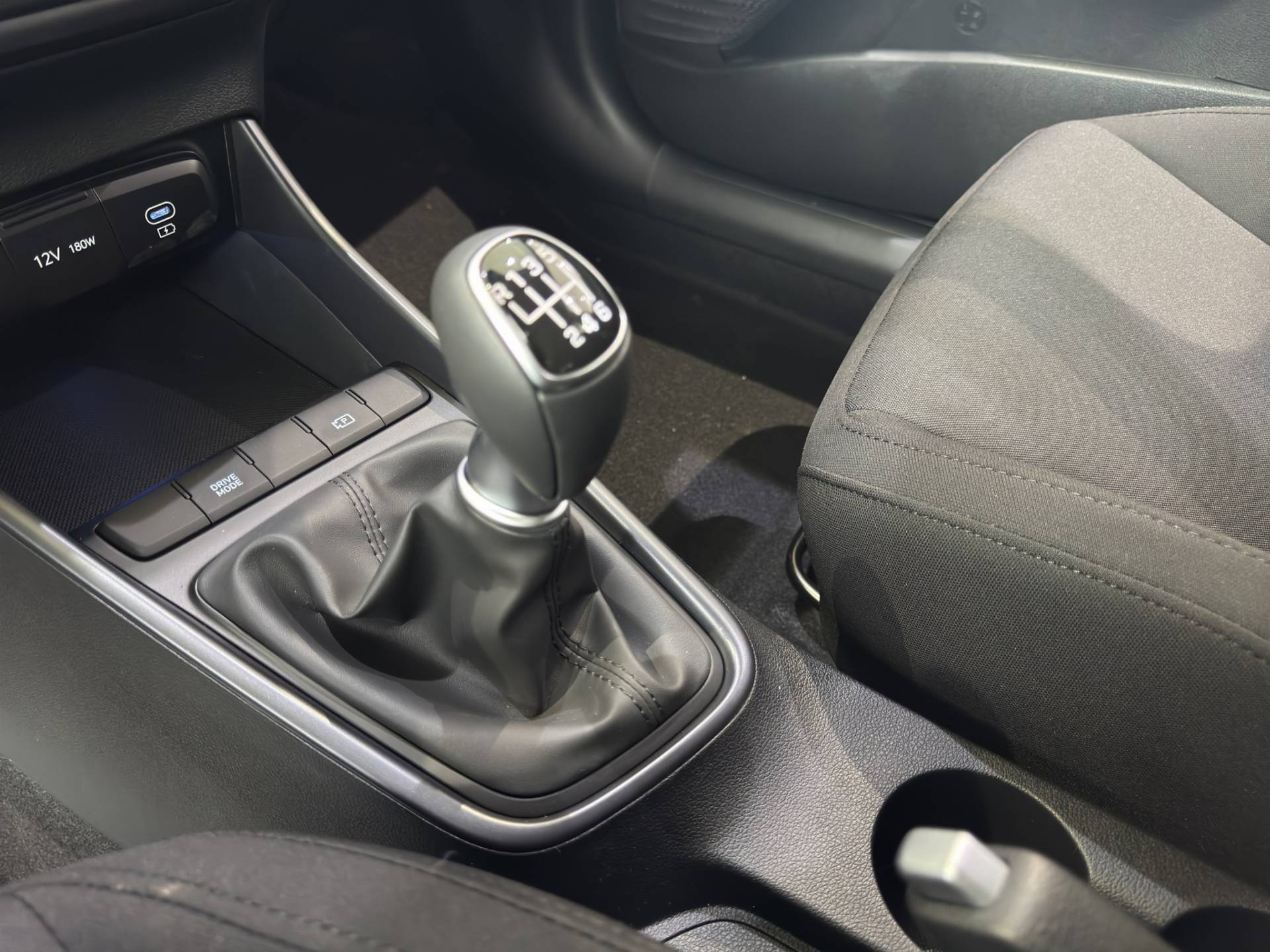 HYUNDAI Bayon Bayon 1.0 t-gdi Business 90cv mt usata in pronta consegna - Brandini