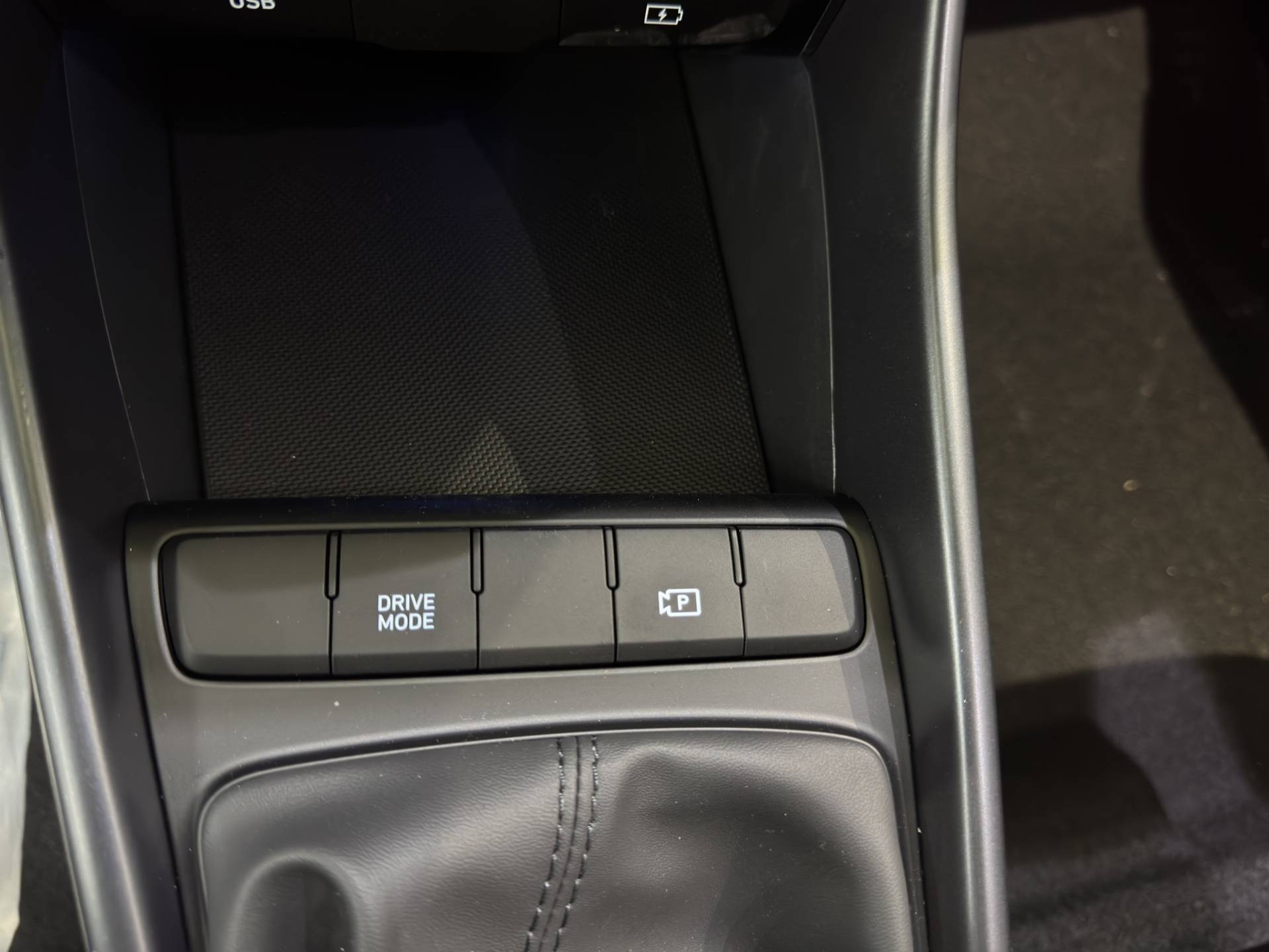 HYUNDAI Bayon Bayon 1.0 t-gdi Business 90cv mt usata in pronta consegna - Brandini