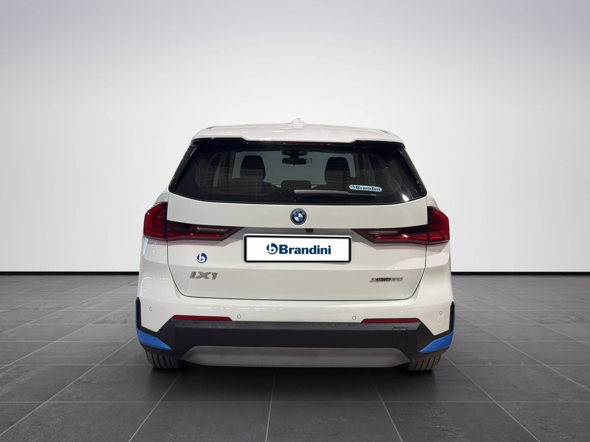 BMW X1 iX1 30 xdrive usata in pronta consegna - Brandini
