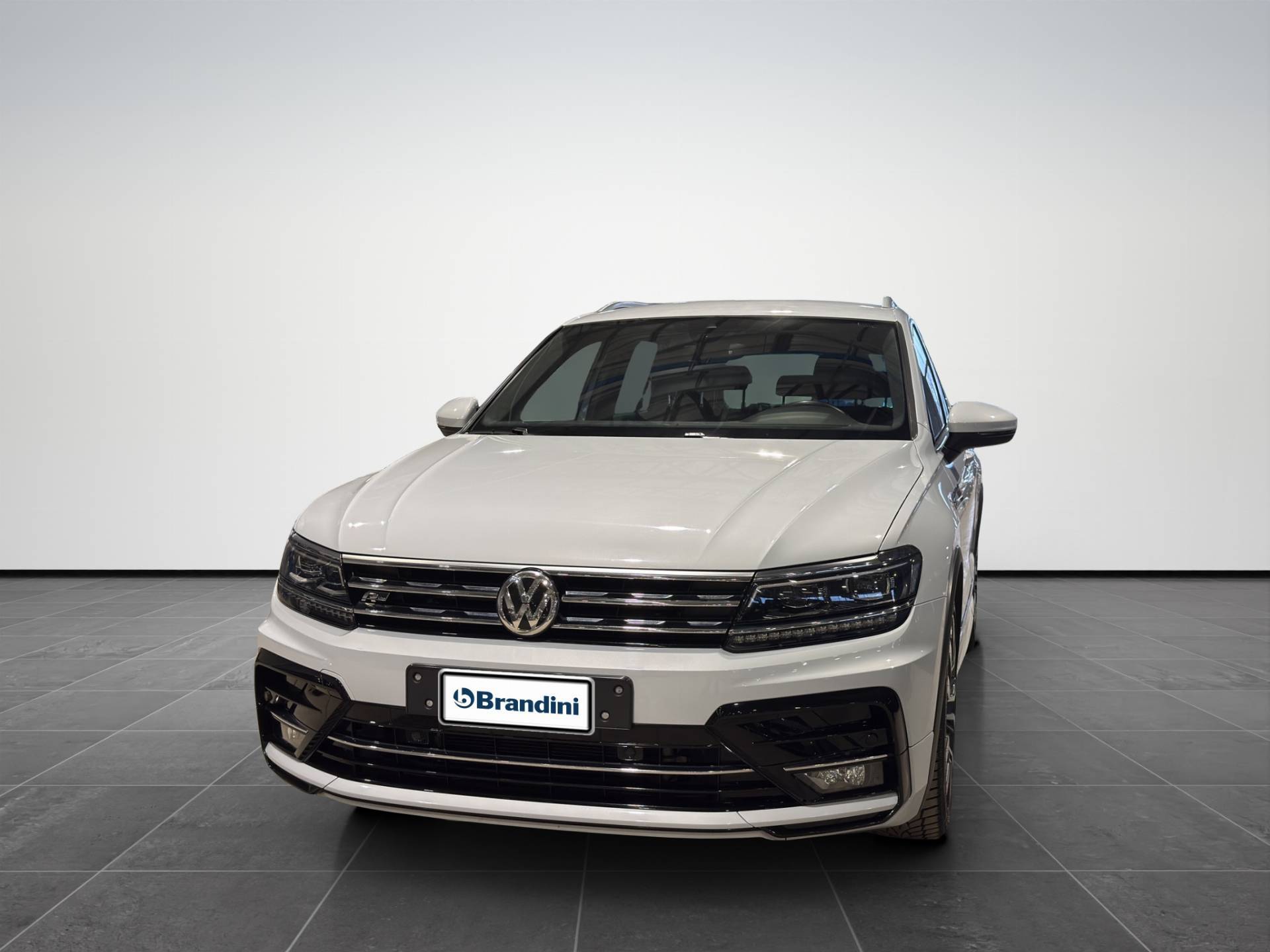 VOLKSWAGEN Tiguan Tiguan 2.0 tdi Advanced R-Line Exterior Pack 150cv dsg usata in pronta consegna - Brandini
