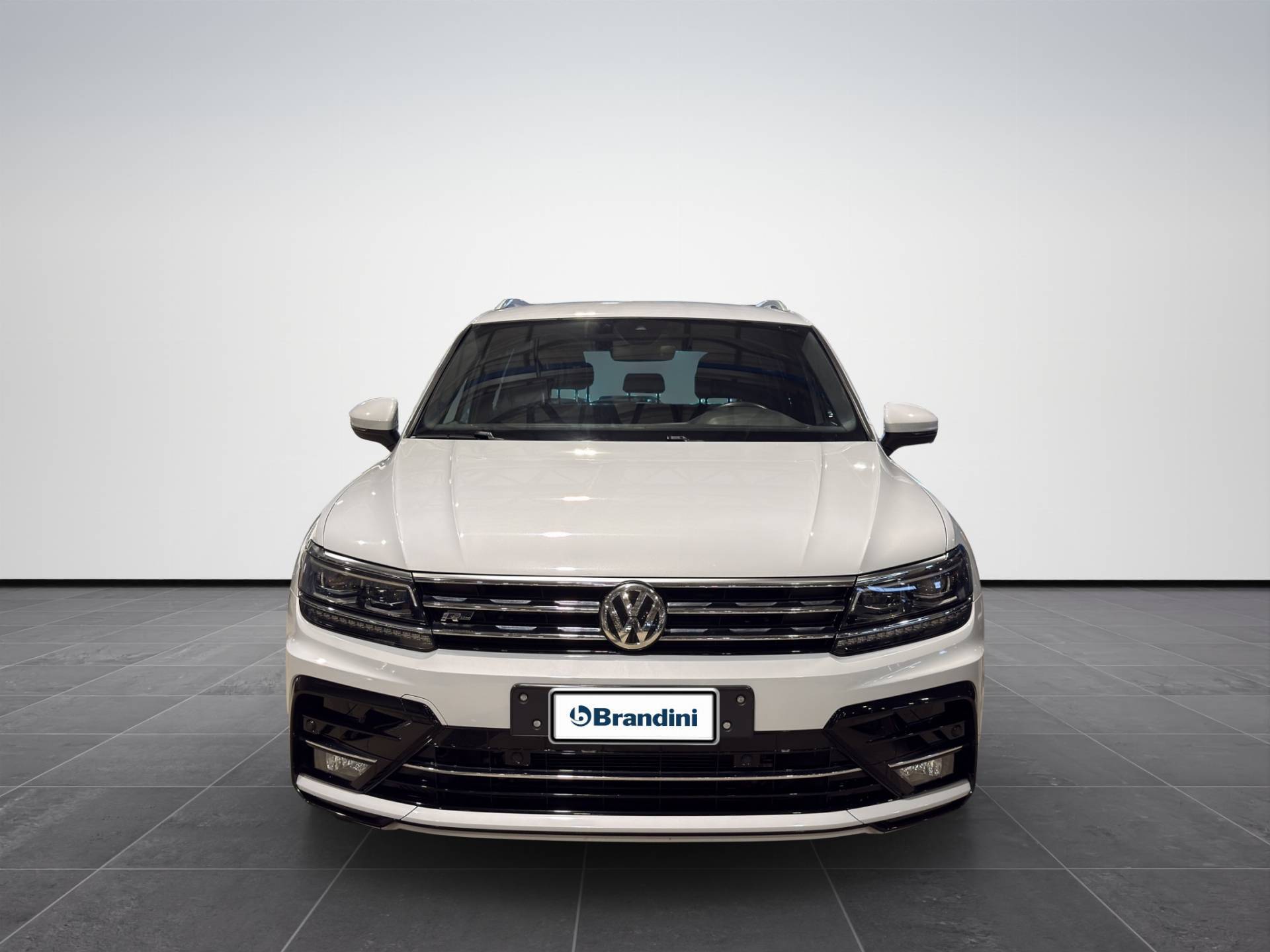 VOLKSWAGEN Tiguan Tiguan 2.0 tdi Advanced R-Line Exterior Pack 150cv dsg usata in pronta consegna - Brandini