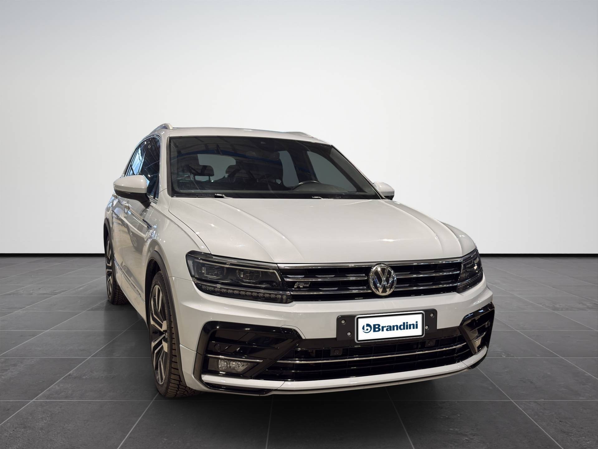 VOLKSWAGEN Tiguan Tiguan 2.0 tdi Advanced R-Line Exterior Pack 150cv dsg usata in pronta consegna - Brandini