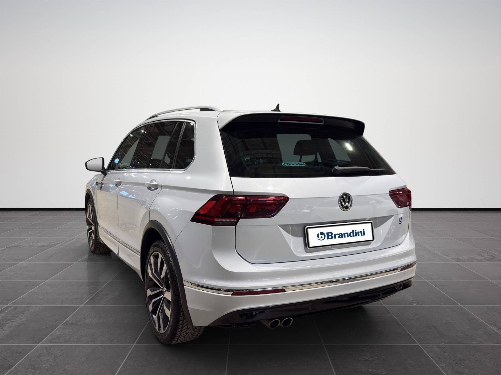 VOLKSWAGEN Tiguan Tiguan 2.0 tdi Advanced R-Line Exterior Pack 150cv dsg usata in pronta consegna - Brandini