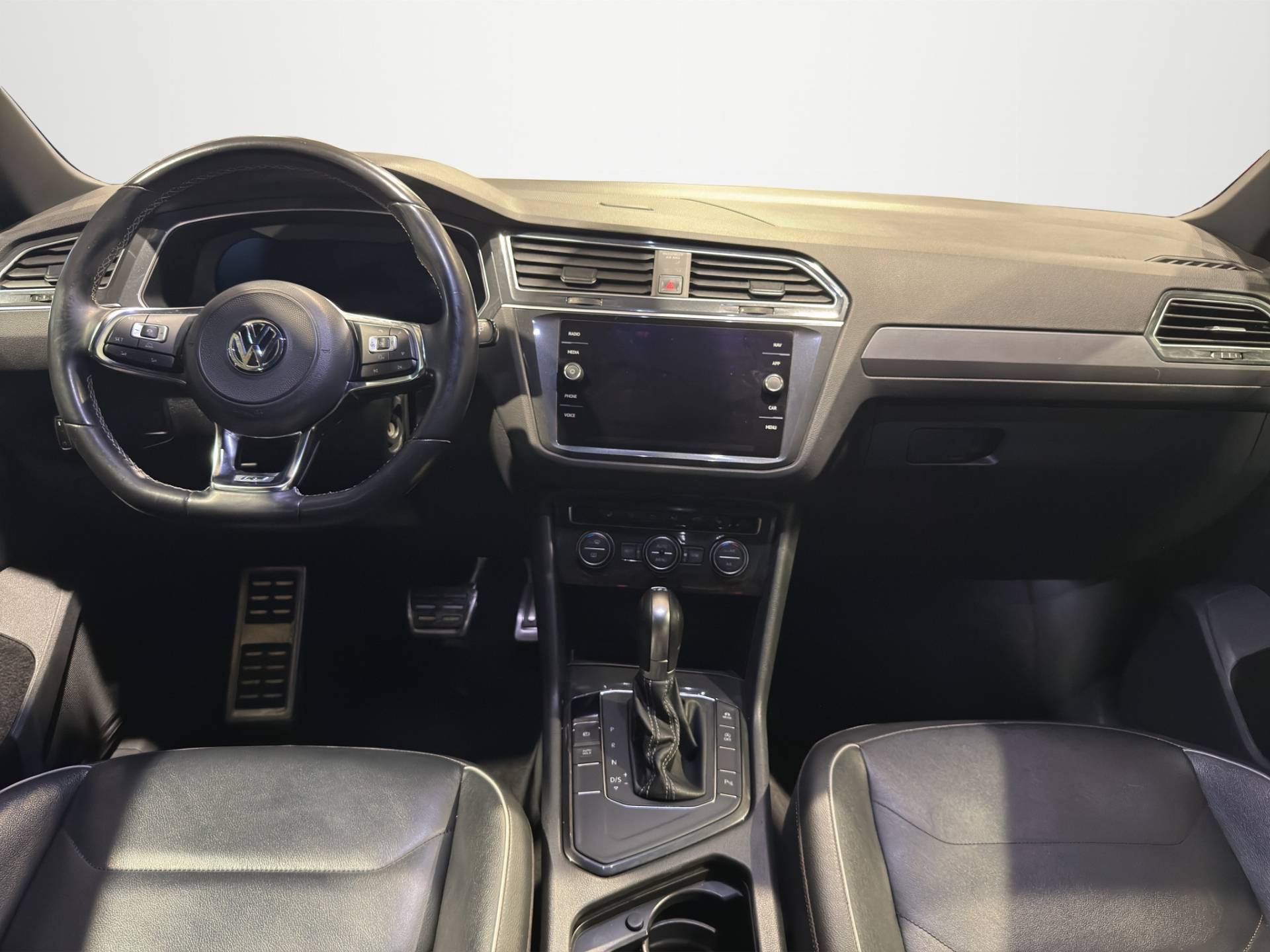 VOLKSWAGEN Tiguan Tiguan 2.0 tdi Advanced R-Line Exterior Pack 150cv dsg usata in pronta consegna - Brandini