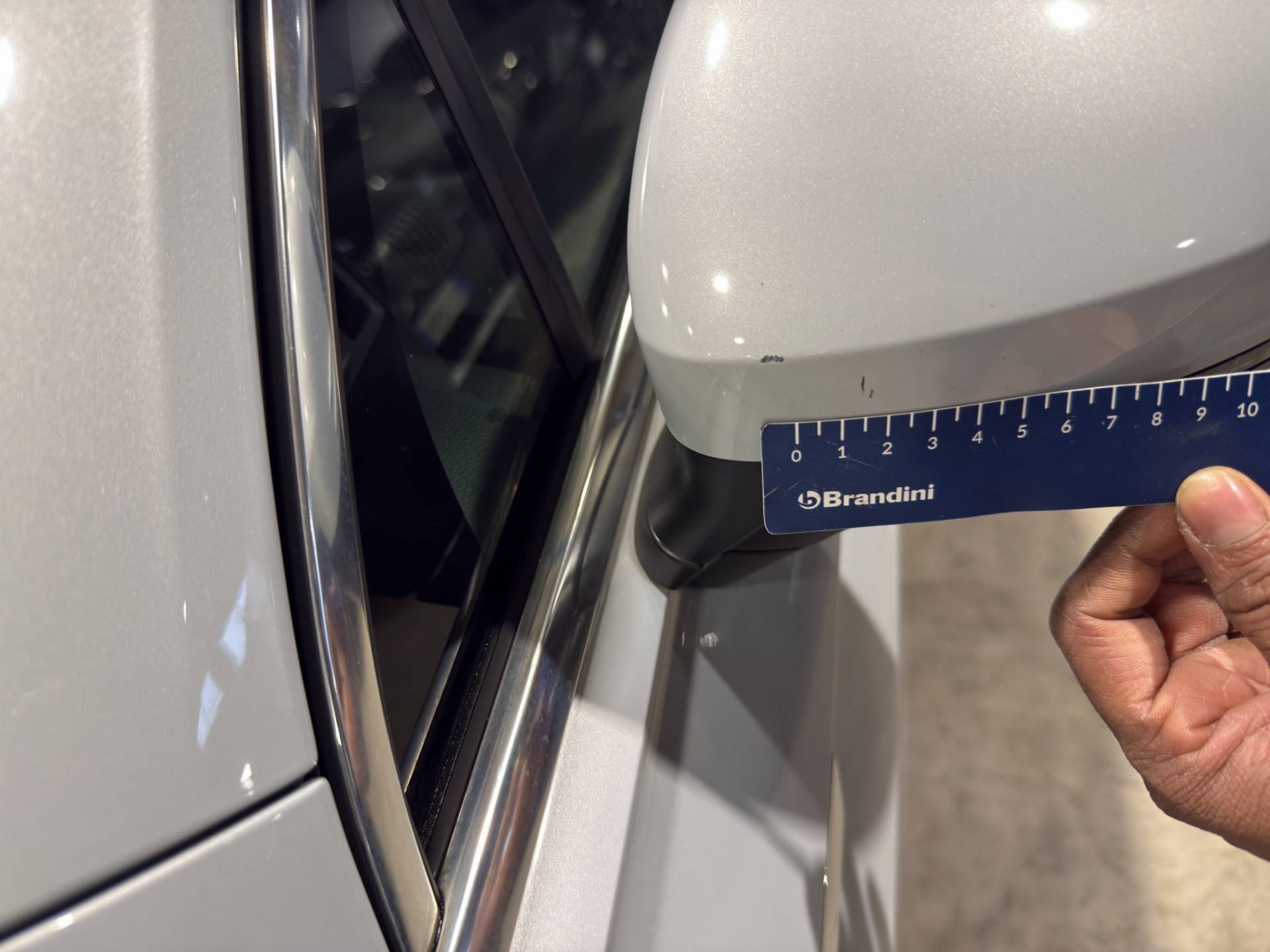 VOLKSWAGEN Tiguan Tiguan 2.0 tdi Advanced R-Line Exterior Pack 150cv dsg usata in pronta consegna - Brandini