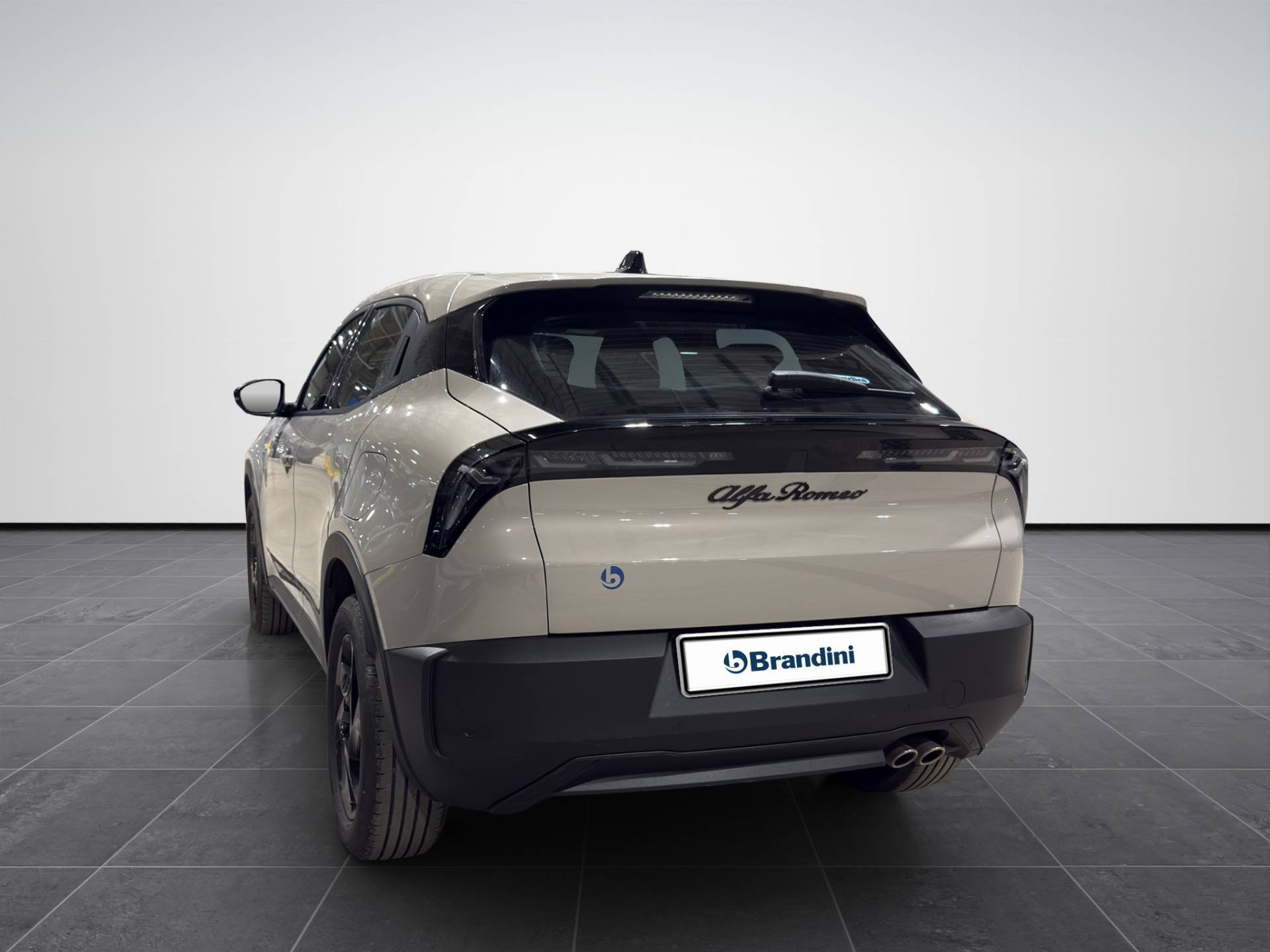 ALFA ROMEO Junior Junior 1.2 ibrida 136cv edct6 usata in pronta consegna - Brandini