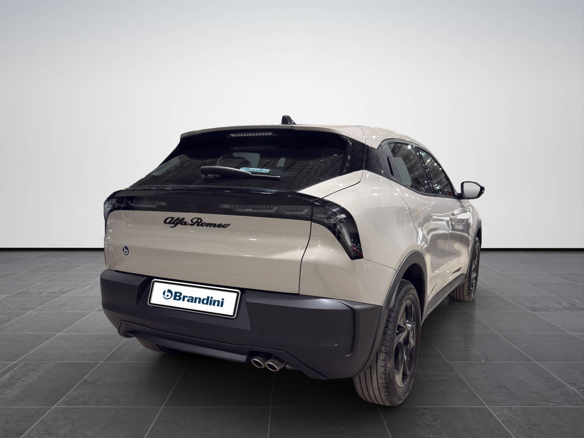 ALFA ROMEO Junior Junior 1.2 ibrida 136cv edct6 usata in pronta consegna - Brandini