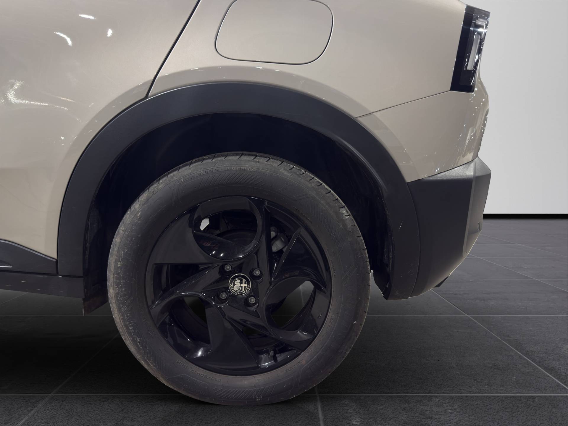 ALFA ROMEO Junior Junior 1.2 ibrida 136cv edct6 usata in pronta consegna - Brandini