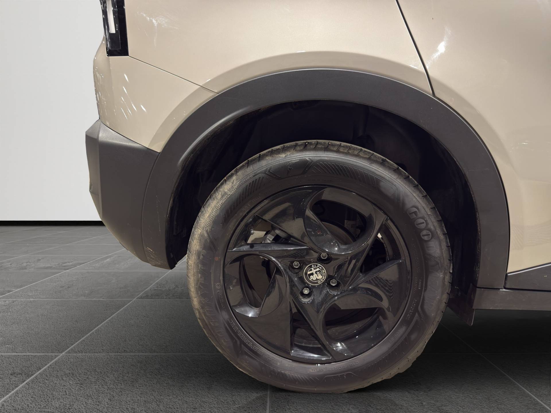 ALFA ROMEO Junior Junior 1.2 ibrida 136cv edct6 usata in pronta consegna - Brandini