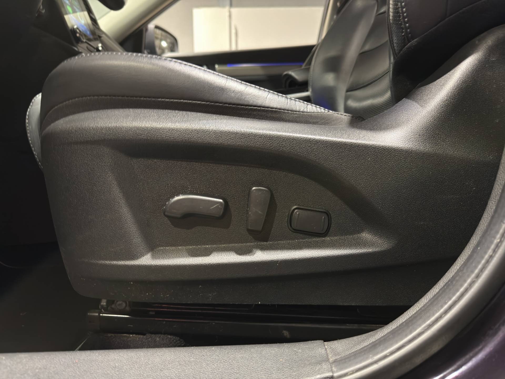 RENAULT Koleos Koleos 2.0 dci Initiale Paris 175cv 4x4 x-tronic usata in pronta consegna - Brandini