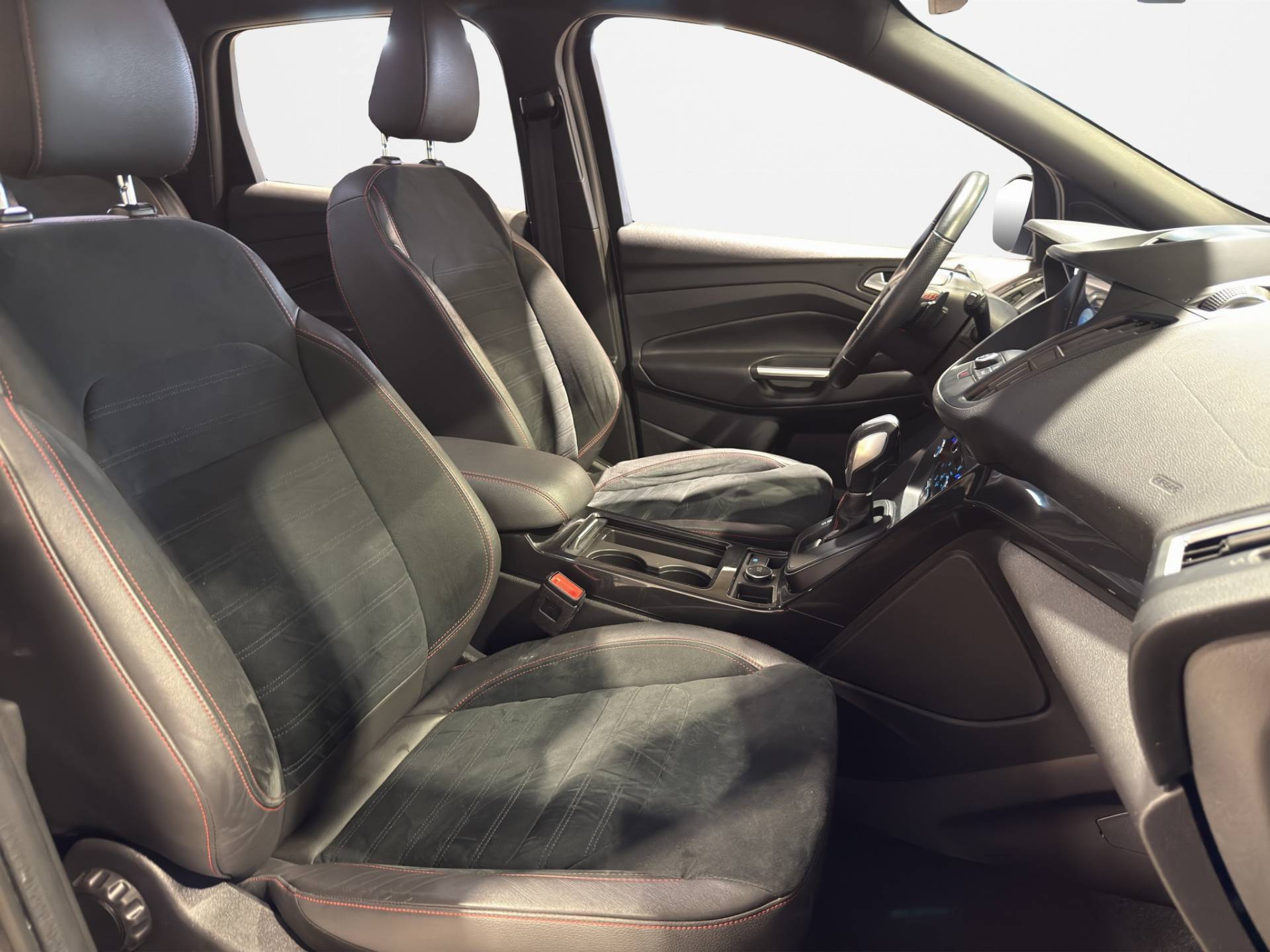 FORD Kuga Kuga 2.0 tdci ST-line s&s 2wd 120cv powershift my19.25 usata in pronta consegna - Brandini