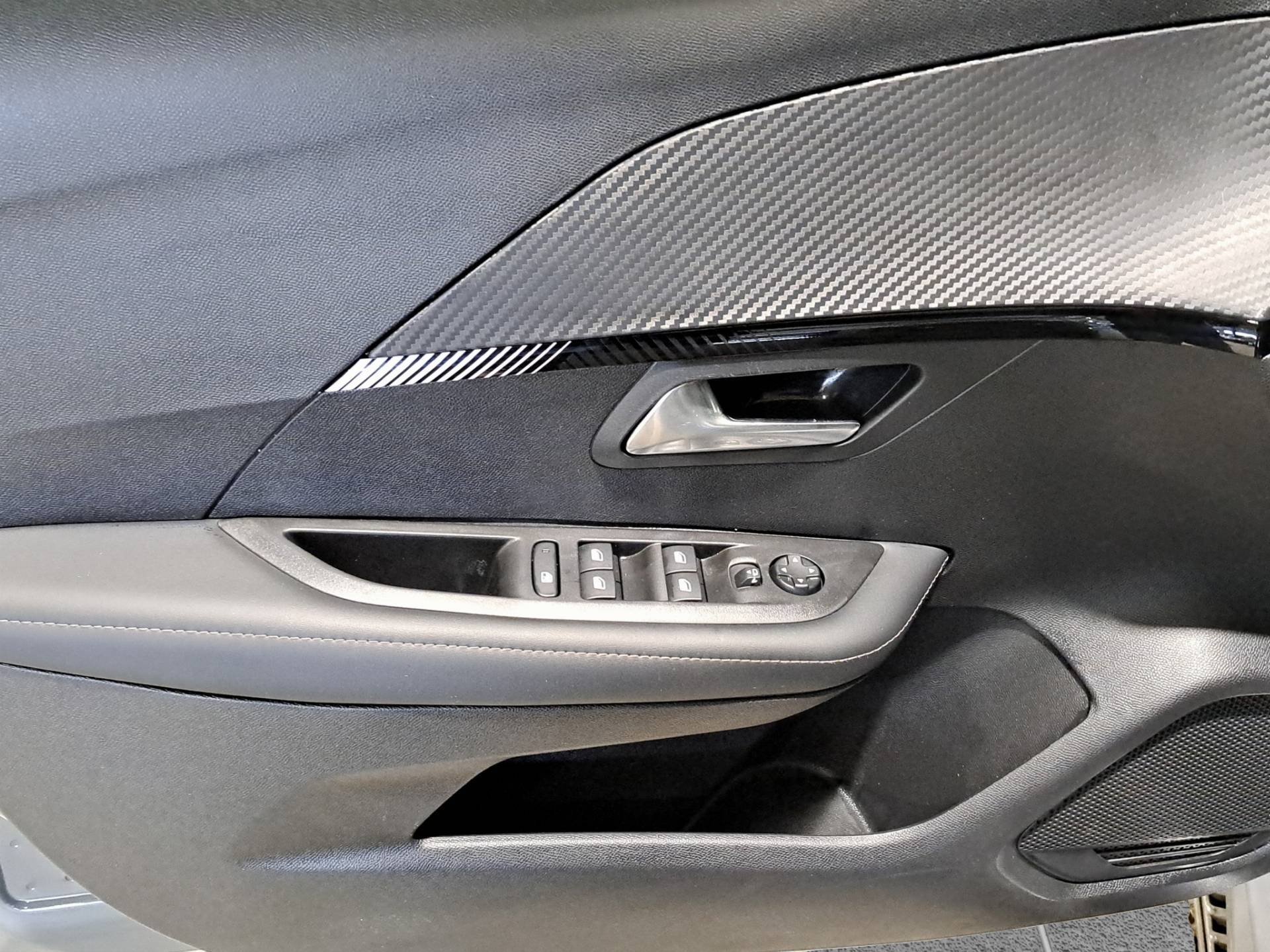 Auto Venduta - PEUGEOT 208 208 1.2 hybrid Allure 100cv e-dcs 6 usata in pronta consegna - Brandini