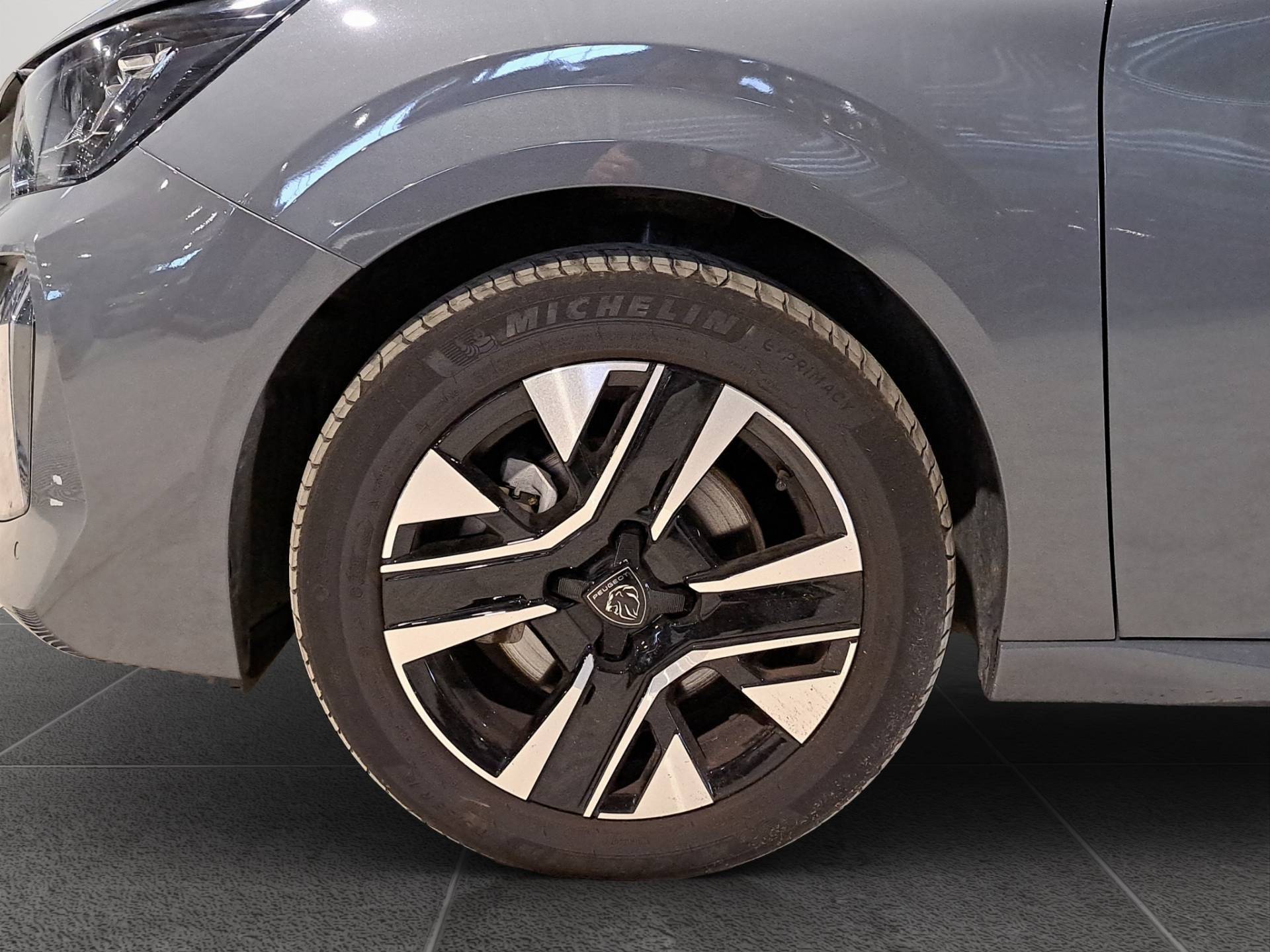 Auto Venduta - PEUGEOT 208 208 1.2 hybrid Allure 100cv e-dcs 6 usata in pronta consegna - Brandini