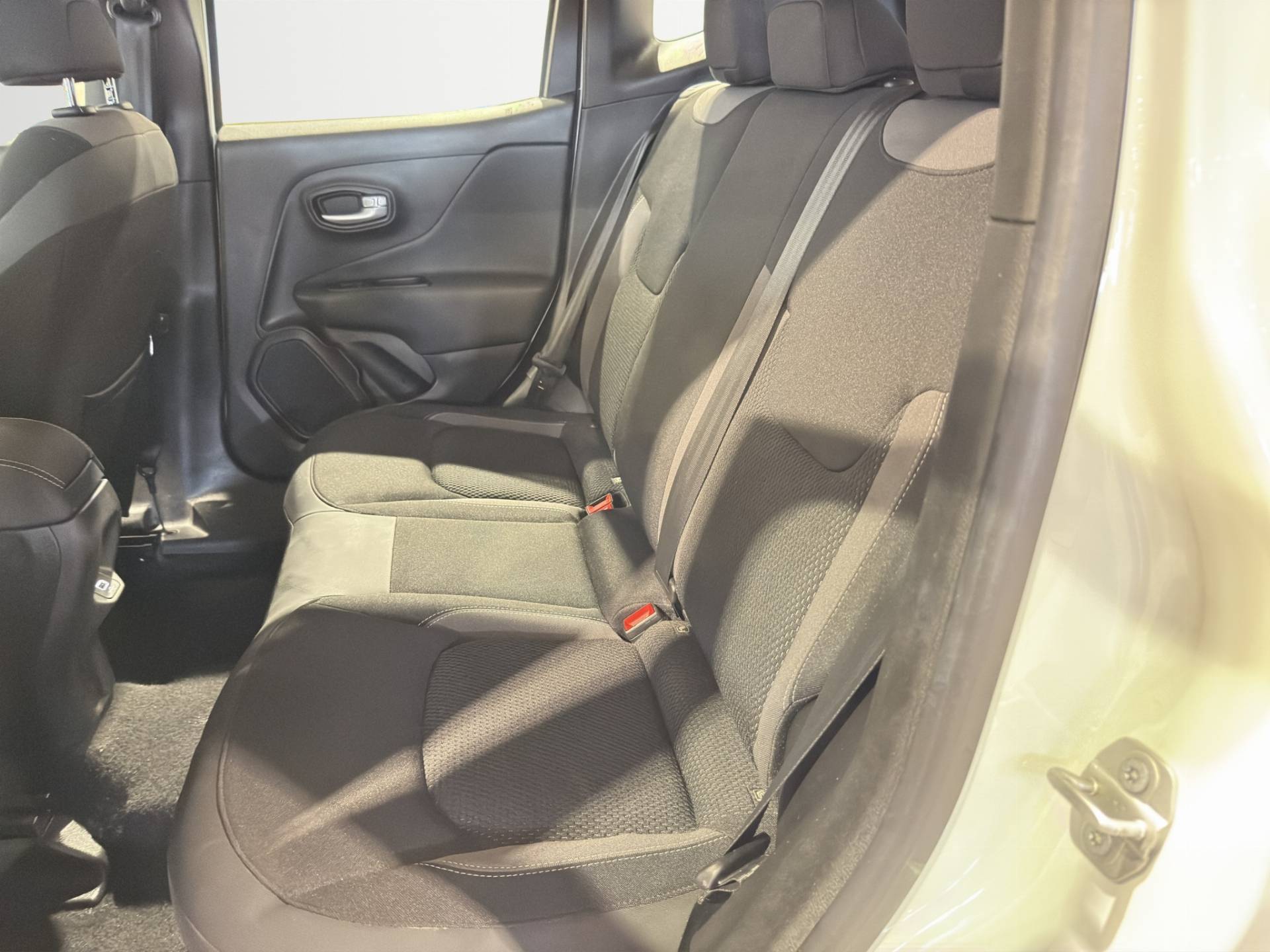 Auto Venduta - JEEP Renegade Renegade 1.5 turbo t4 mhev Limited 2wd 130cv dct usata in pronta consegna - Brandini