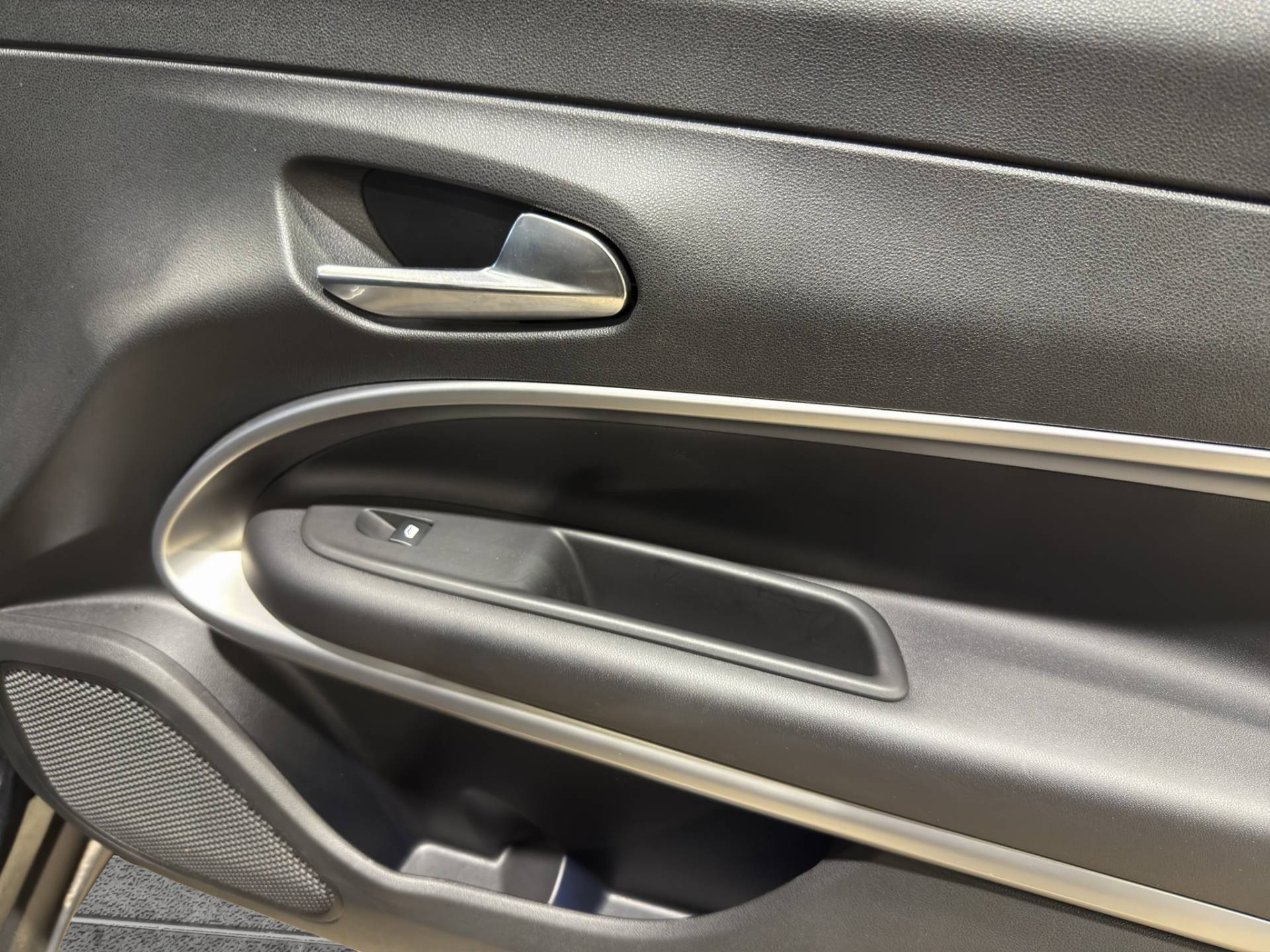 JEEP Avenger Avenger Summit fwd 156cv auto usata in pronta consegna - Brandini