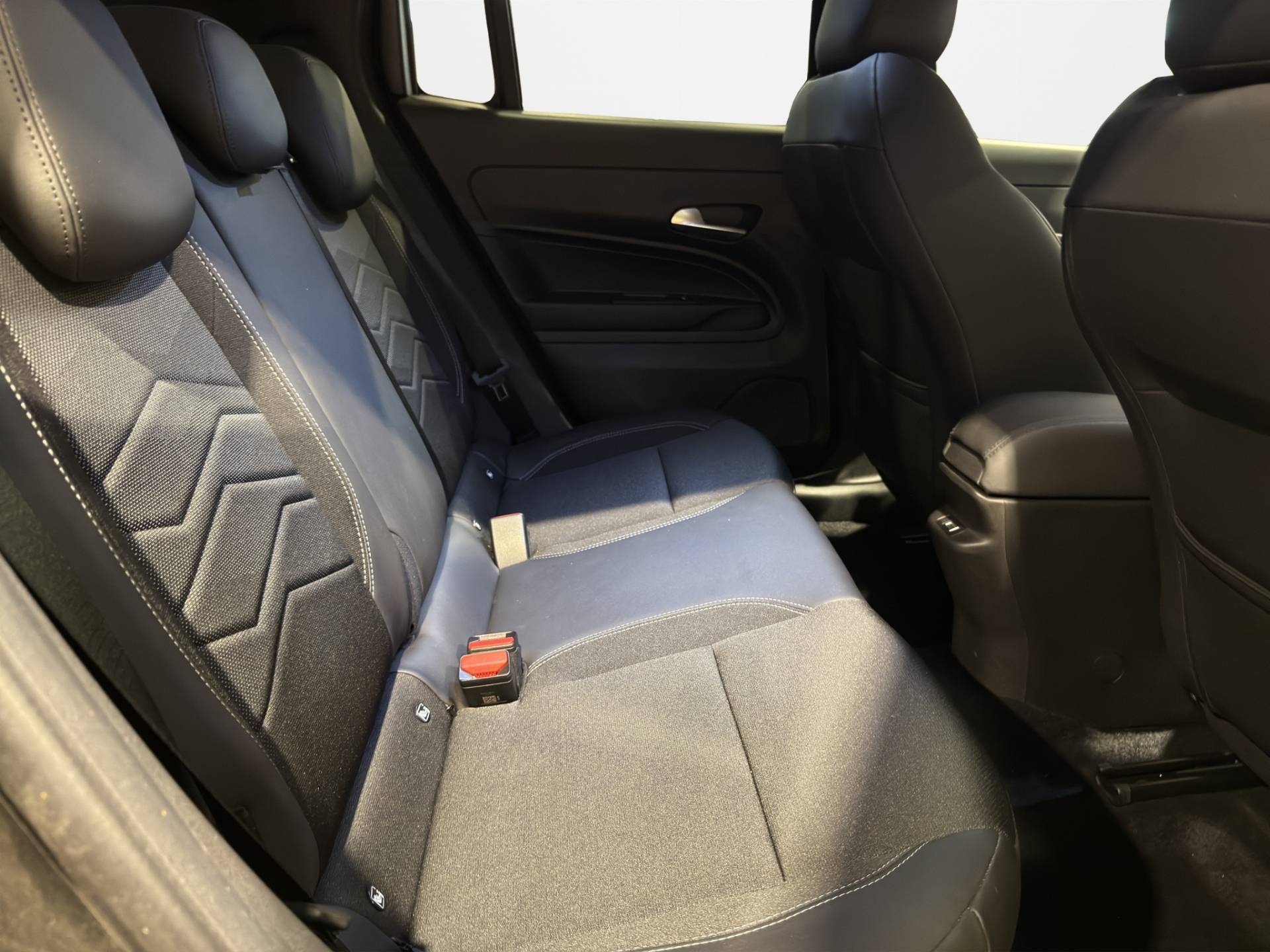 JEEP Avenger Avenger Summit fwd 156cv auto usata in pronta consegna - Brandini