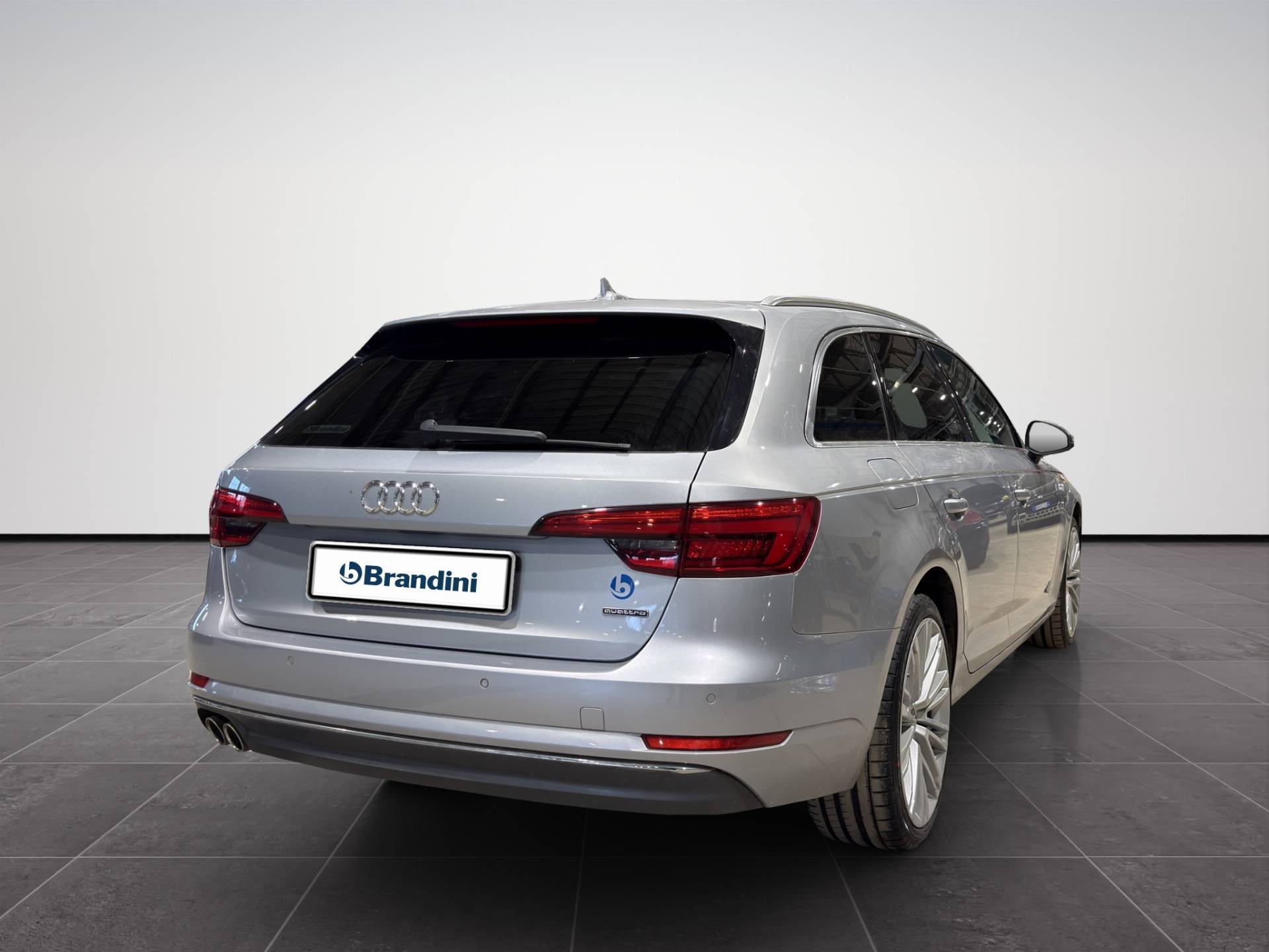 AUDI A4 Avant A4 Avant 2.0 tdi Business Sport quattro 190cv s-tronic usata in pronta consegna - Brandini