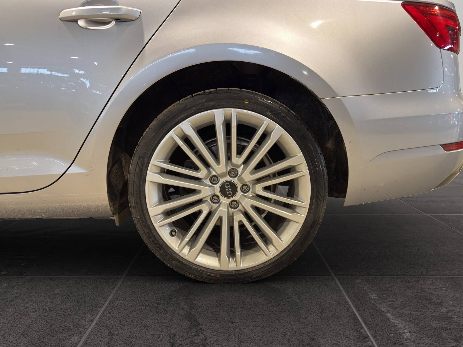 AUDI A4 Avant A4 Avant 2.0 tdi Business Sport quattro 190cv s-tronic usata in pronta consegna - Brandini